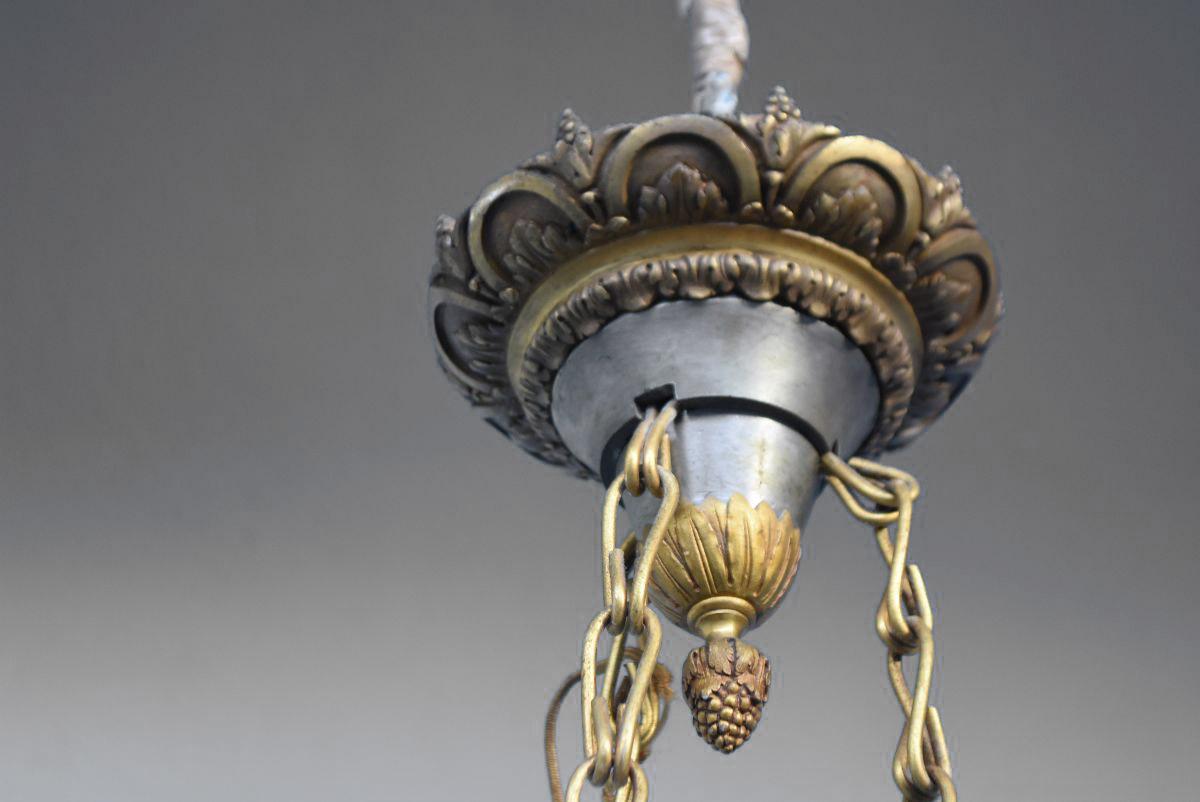 19th Napoleon III Period Gilt Bronze Chandelier with Putti For Sale 10