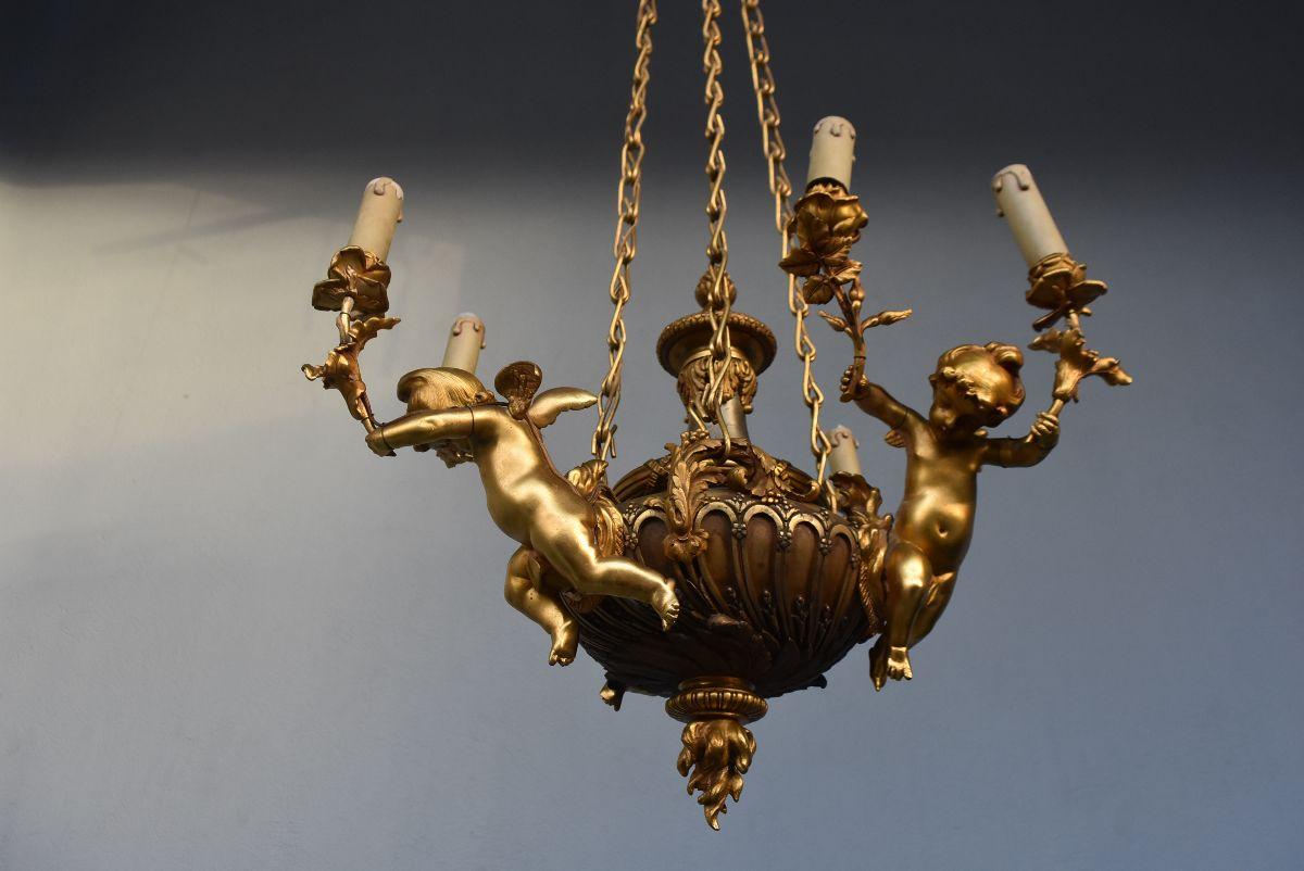 19th Napoleon III Period Gilt Bronze Chandelier with Putti For Sale 2