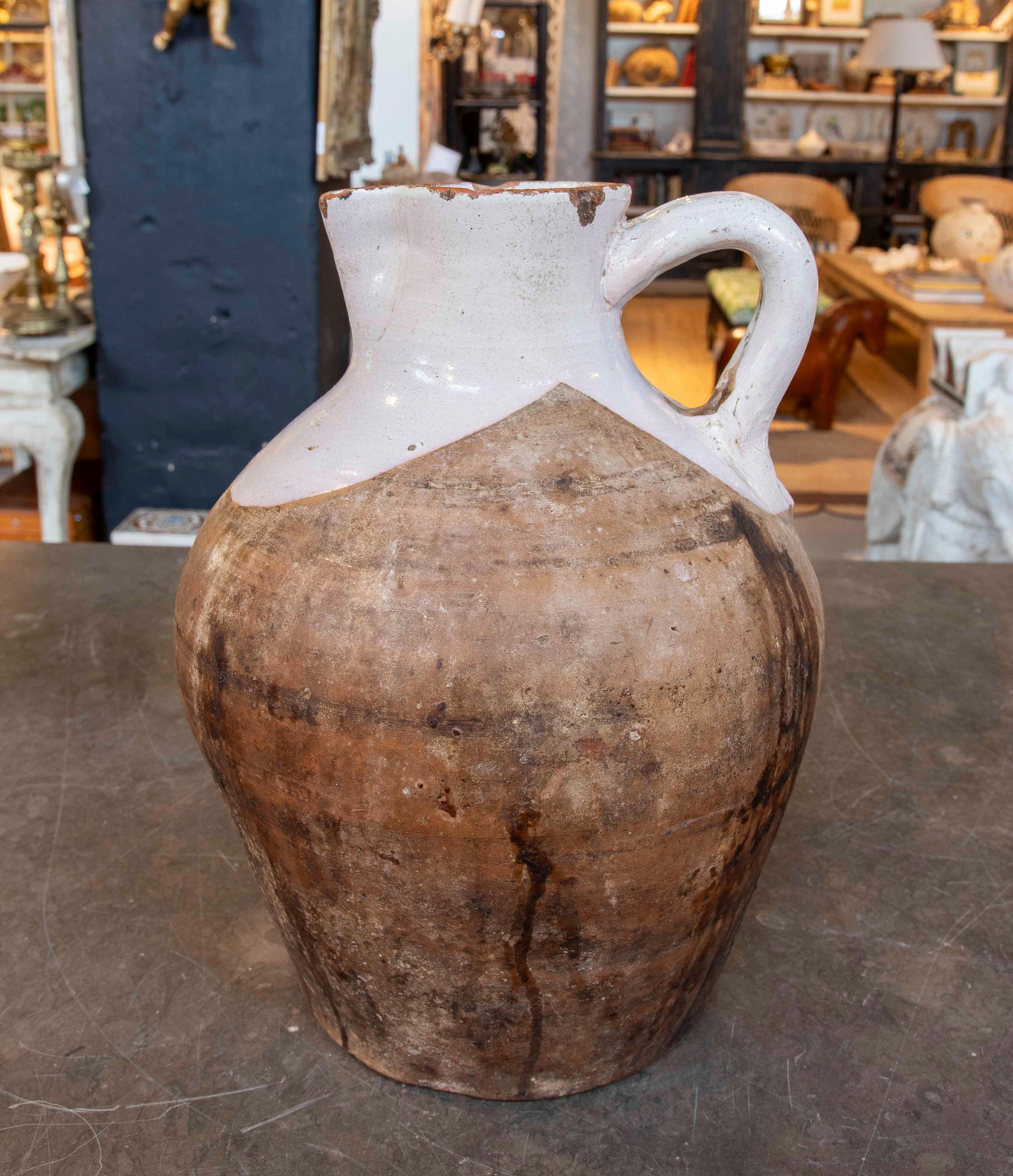 19. altes spanisches JAR aus Ton, oben glasiert (Glasiert) im Angebot