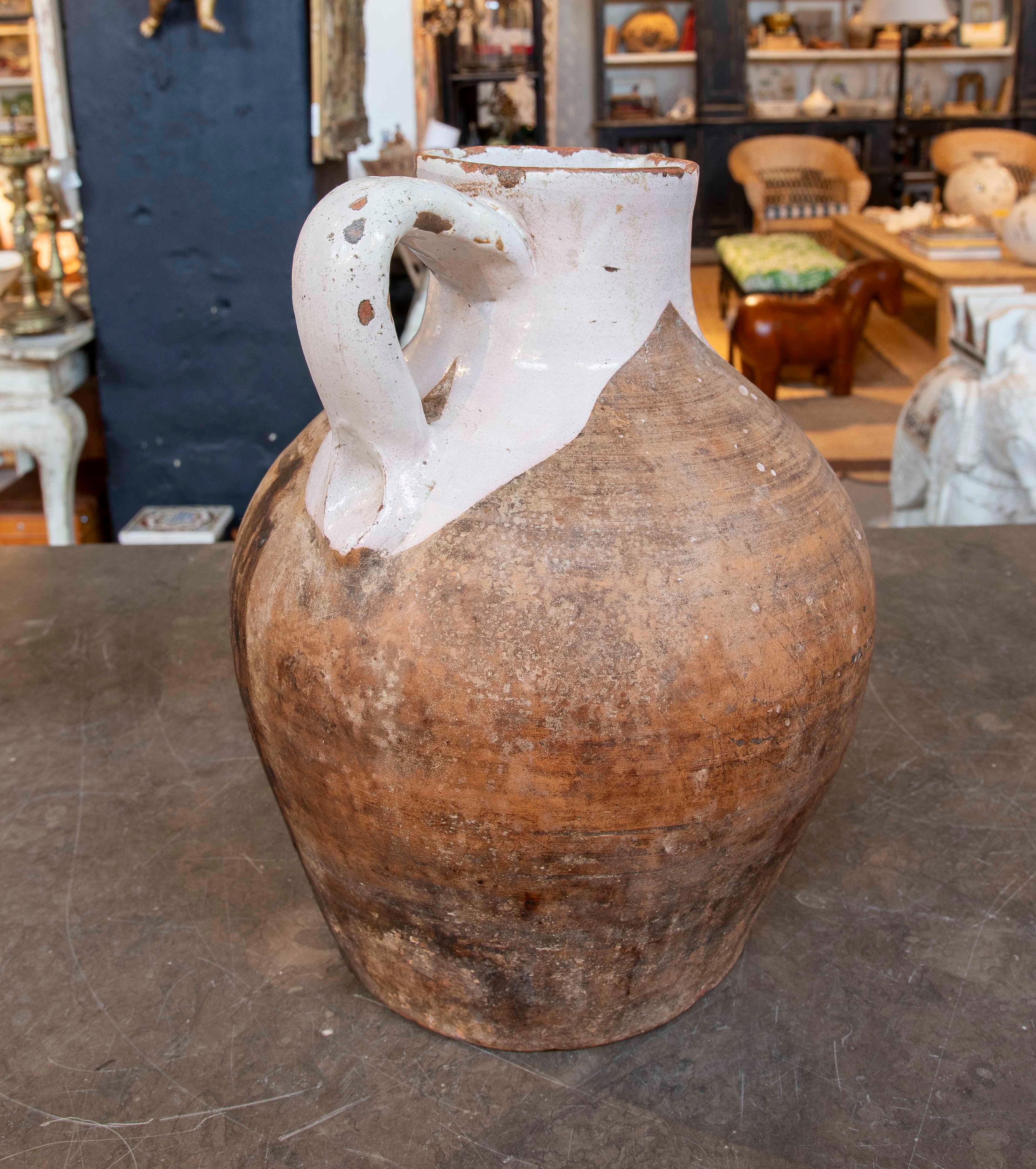 19. altes spanisches JAR aus Ton, oben glasiert (Keramik) im Angebot
