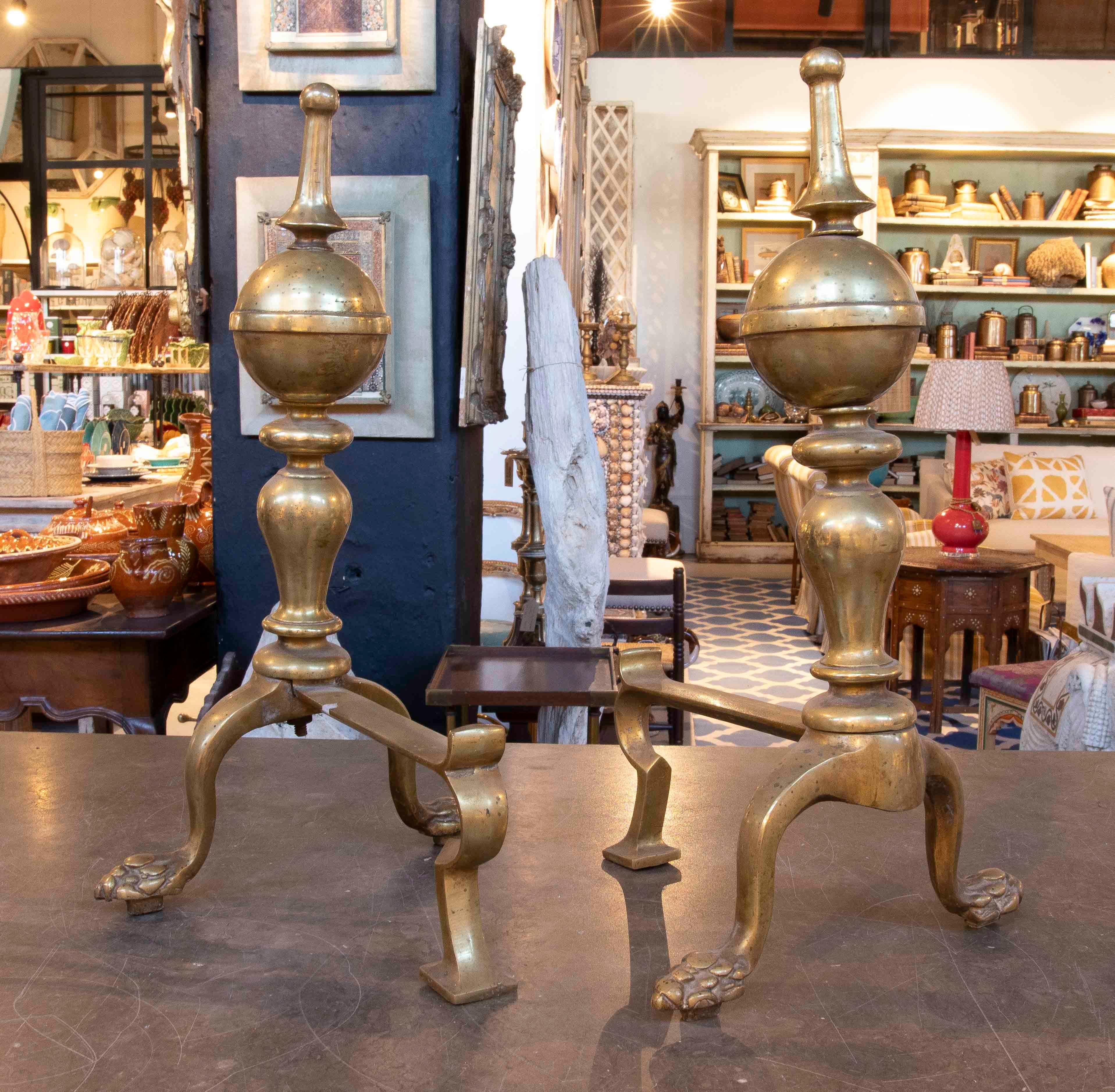 Spanish 19th Pair of Brass Andirons with Claw Feet For Sale