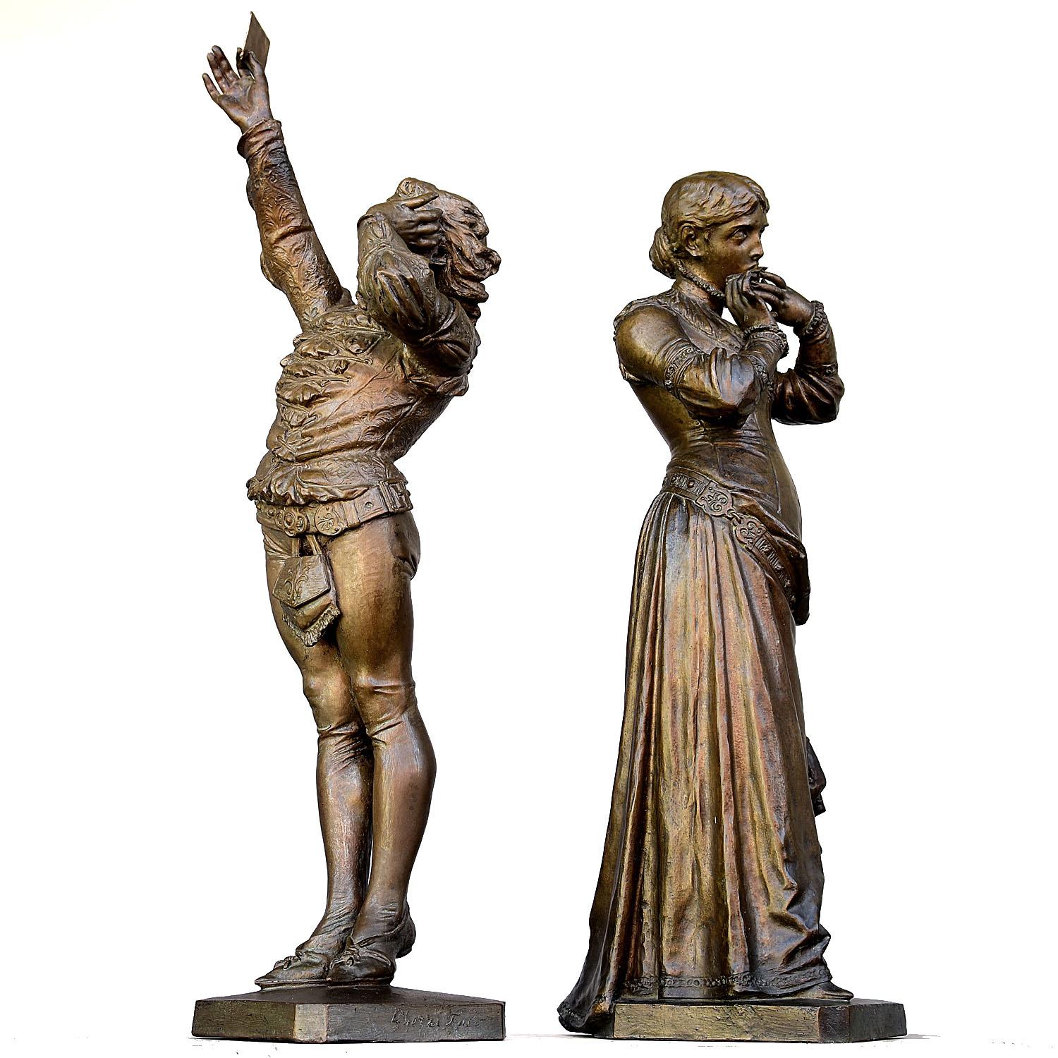 Pair of bronze statues representing the most famous and romantic lovers of Verona: Romeo and Juliet. Period 19th century by Angelo Cuglierero (1850-1903) Turinese sculptor dated 1882. Height of 110 cm for Romeo and 93 cm for Juliette.