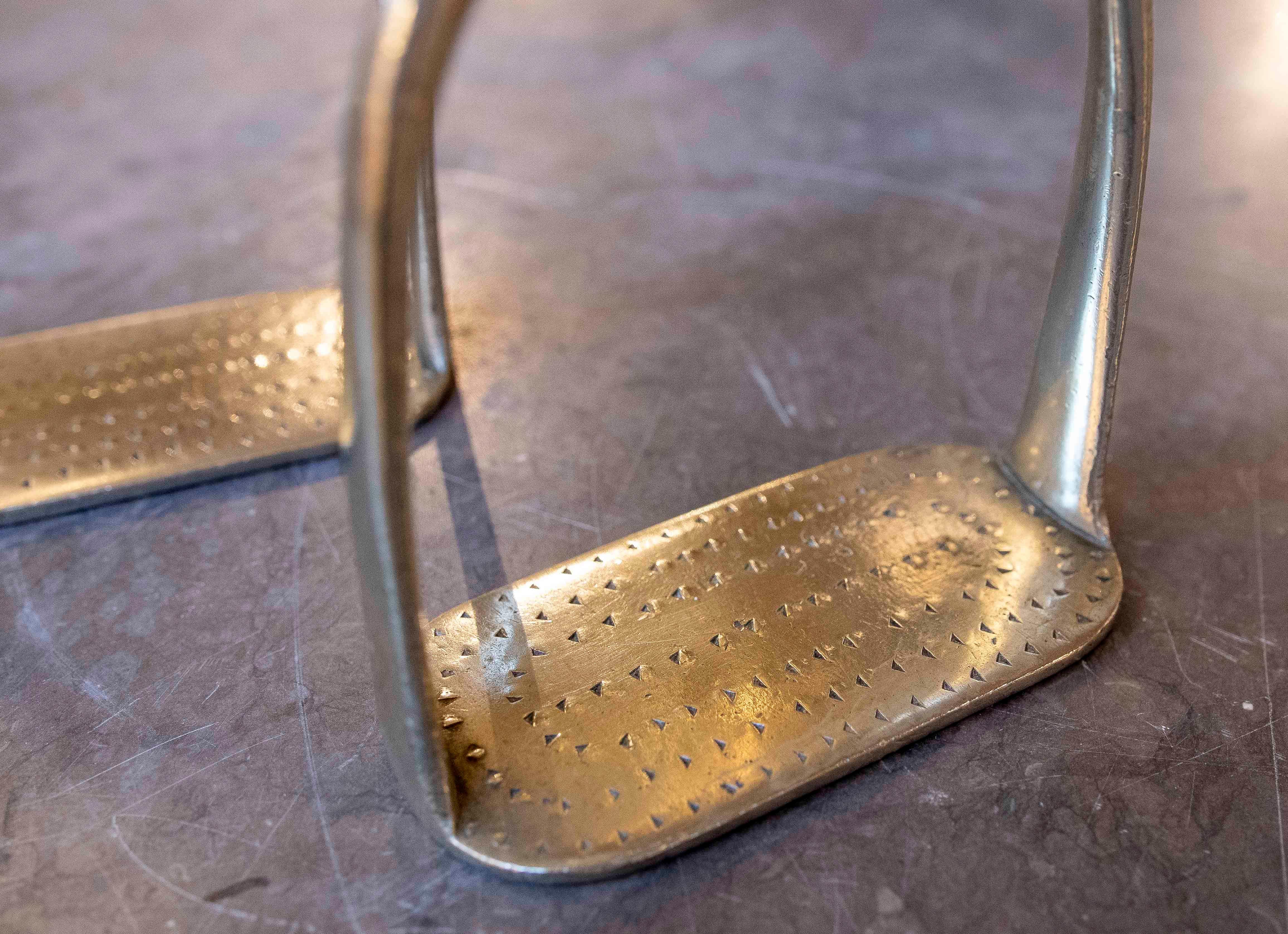 XIX Par de estribos de bronce de silla de montar de caballo Bronce en venta