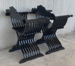 19th Century Pair of Carved Walnut Folding Scissors Savonarola Bench or Settle