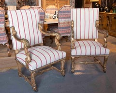 19. Paar Louis XV Sessel aus Giltwood mit gestreifter Polsterung