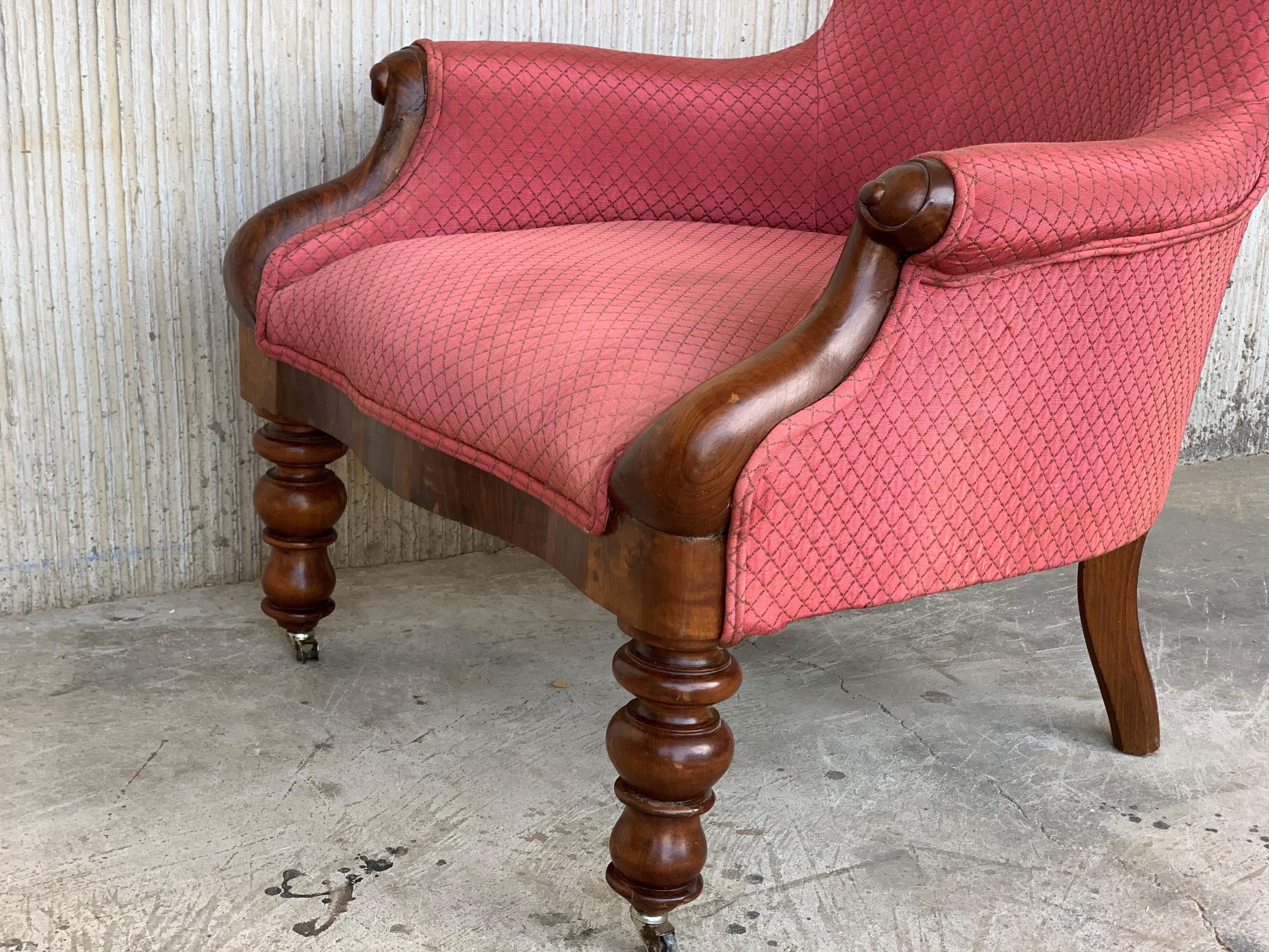 19th Century Pair of Louis XV Bergère Armchairs in Red Upholstered with Wheels 4