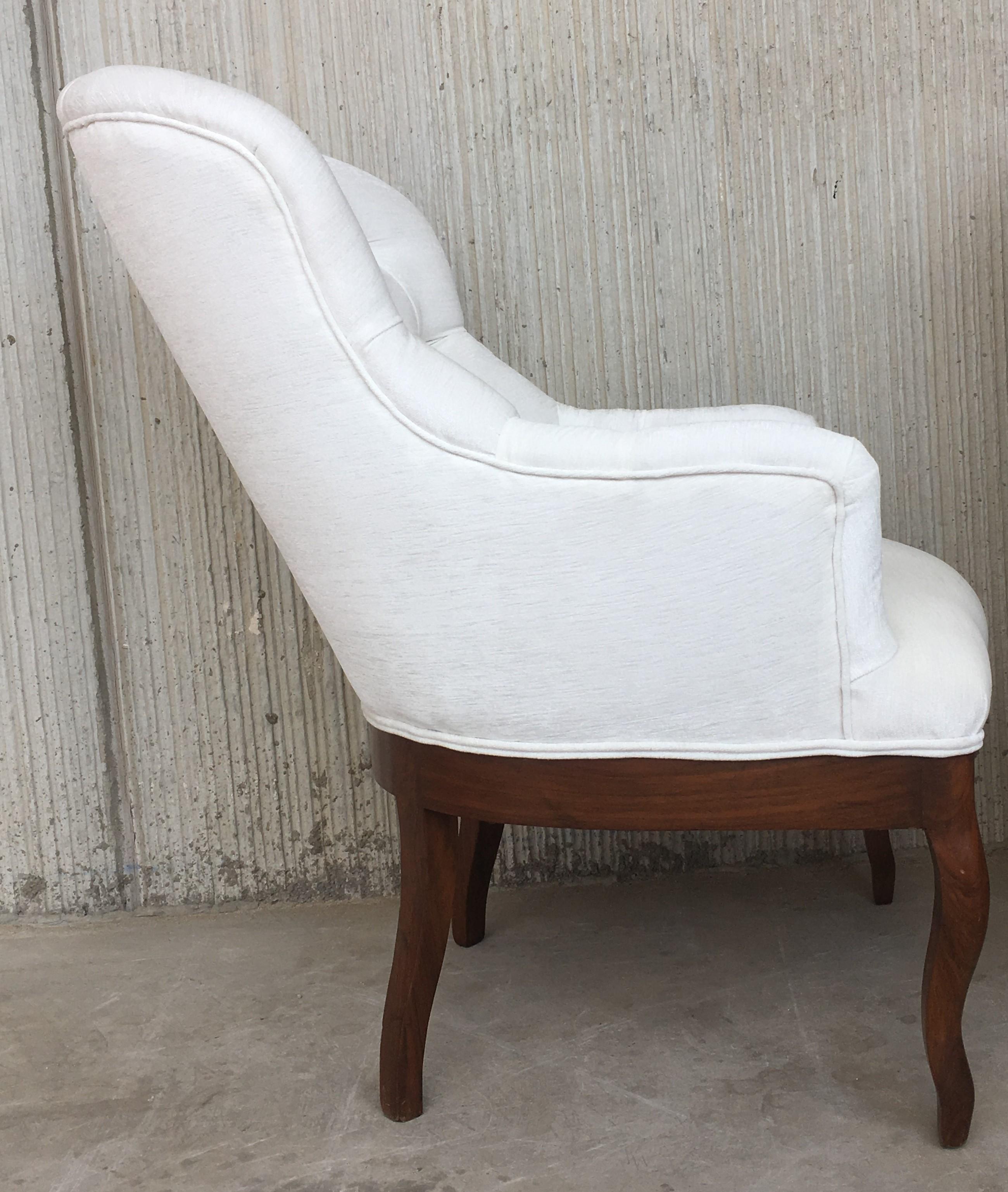 19th Pair of Louis XV Bergère Armchairs in White Velvet For Sale 3