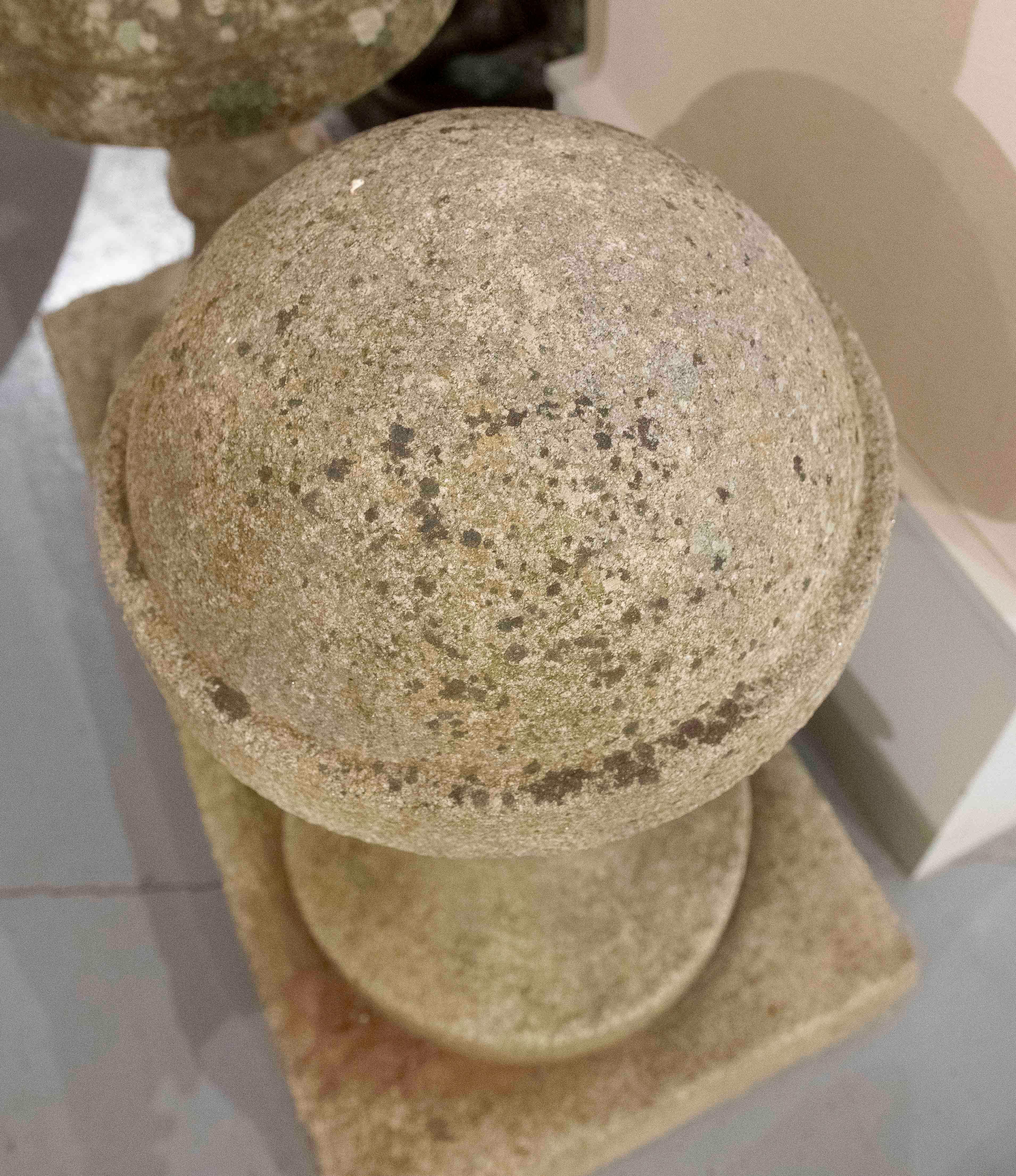 19. Paar portugiesische Bau-Granit-Finials im Angebot 6