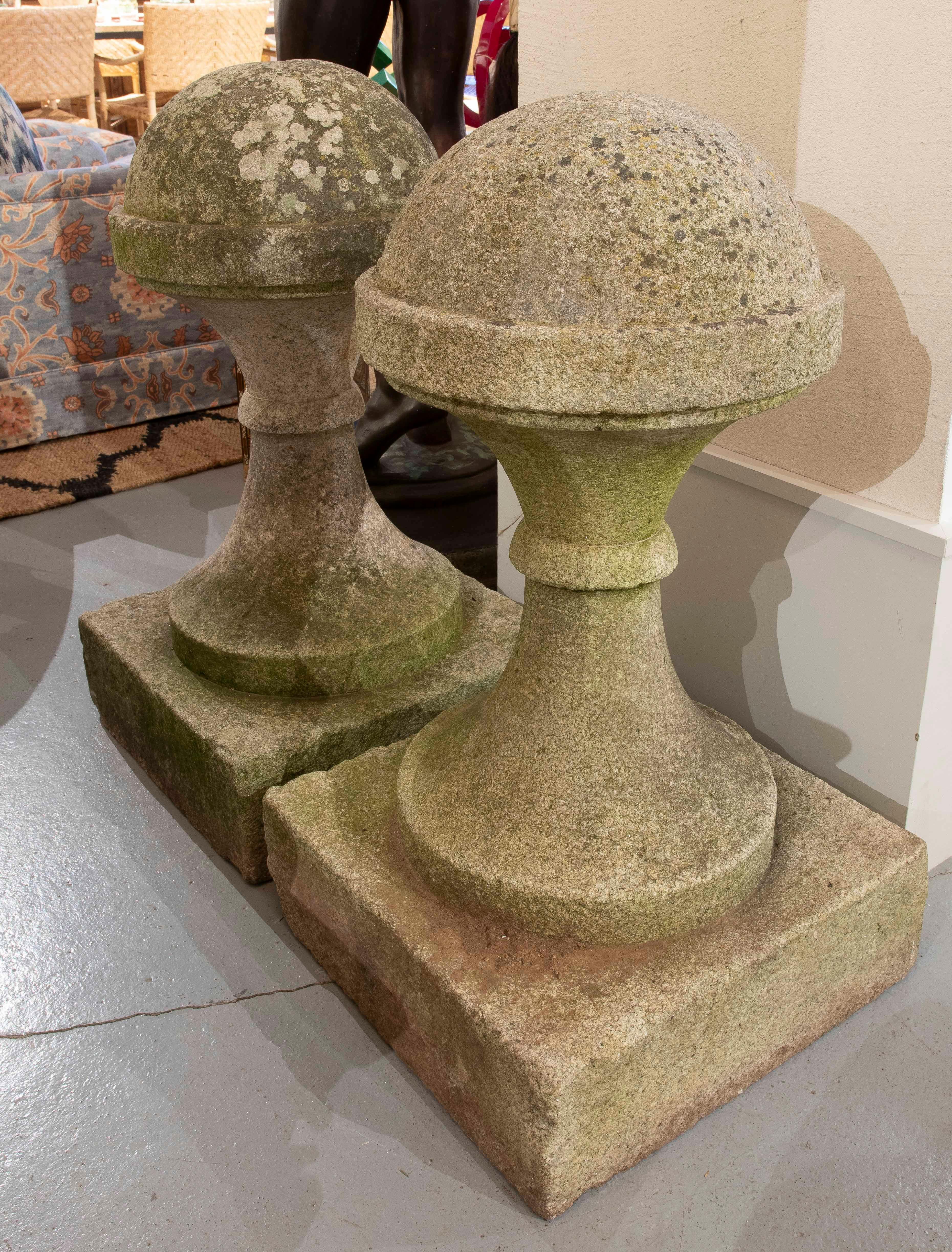 19. Paar portugiesische Bau-Granit-Finials im Angebot 8