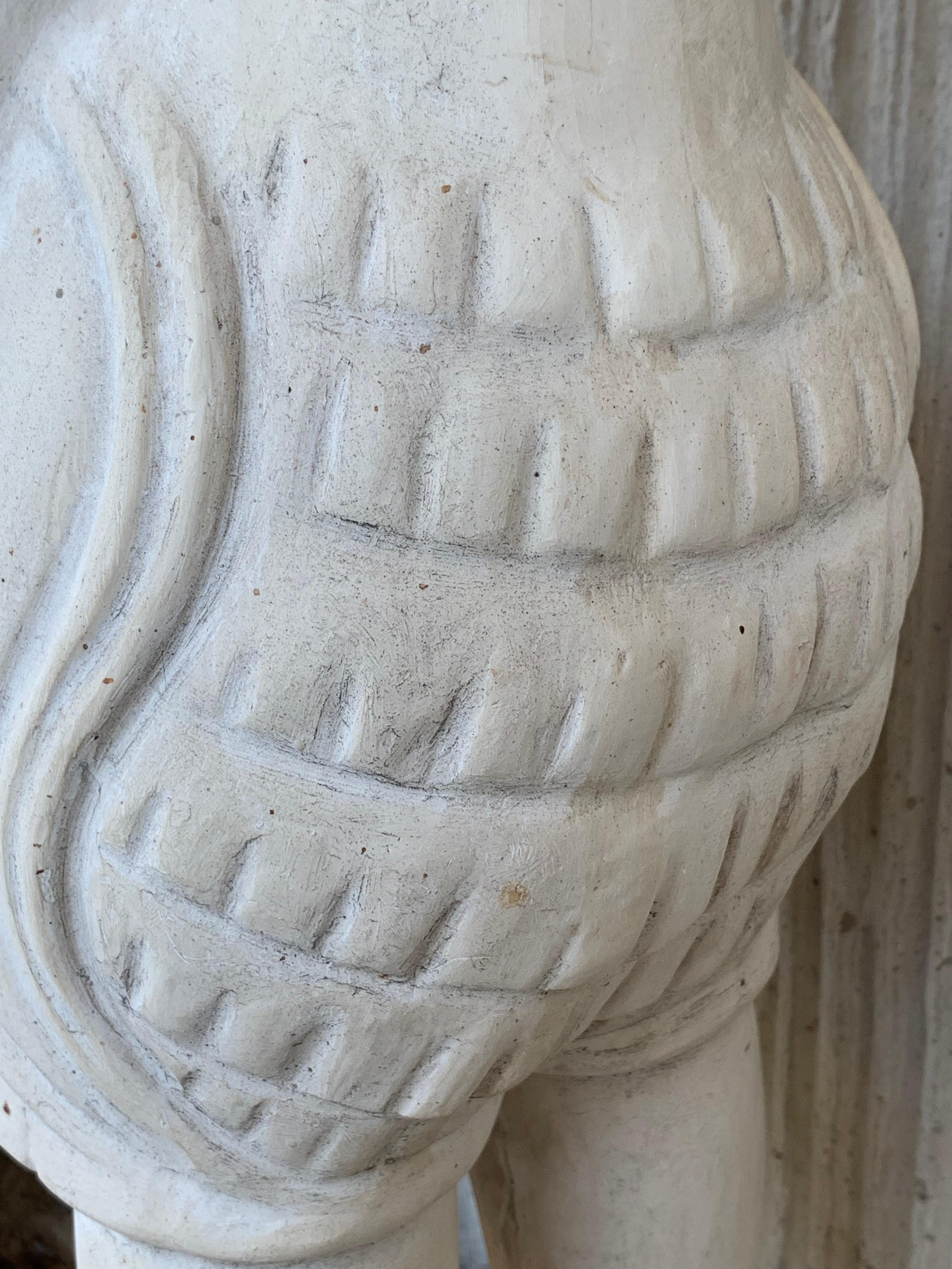 Seltene griechische Sphinx in Terrakotta aus dem 19. Jahrhundert im Angebot 9