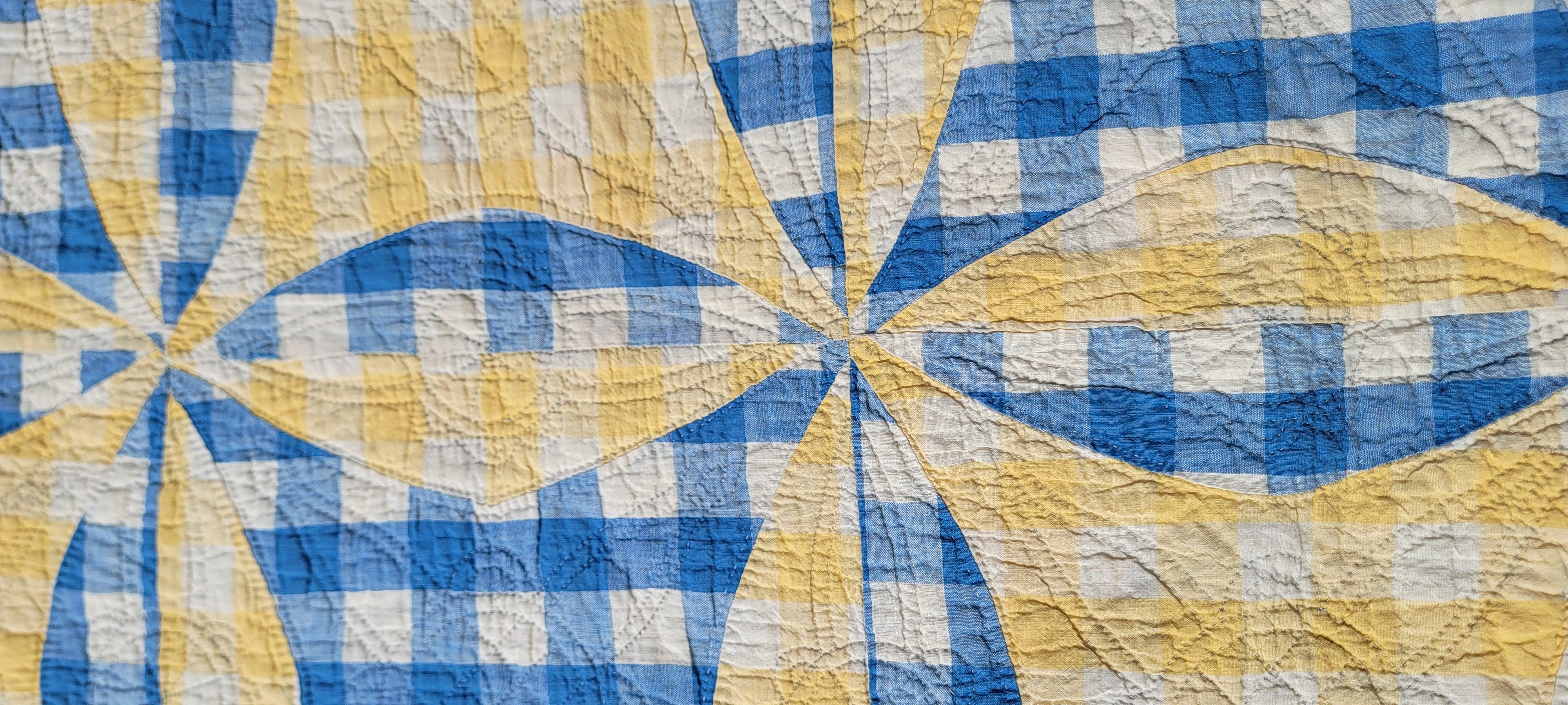 Early rob Peter to pay Paul blue & white & yellow quilt.The condition is very good with fine quilting.The condition is very good.
