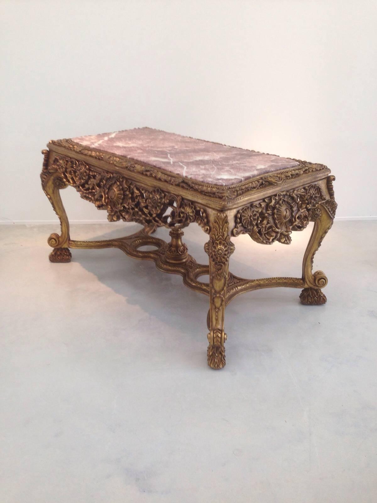 19th Rococo Gilted Center Hall Table with Pink Marble Top In Good Condition In Miami, FL
