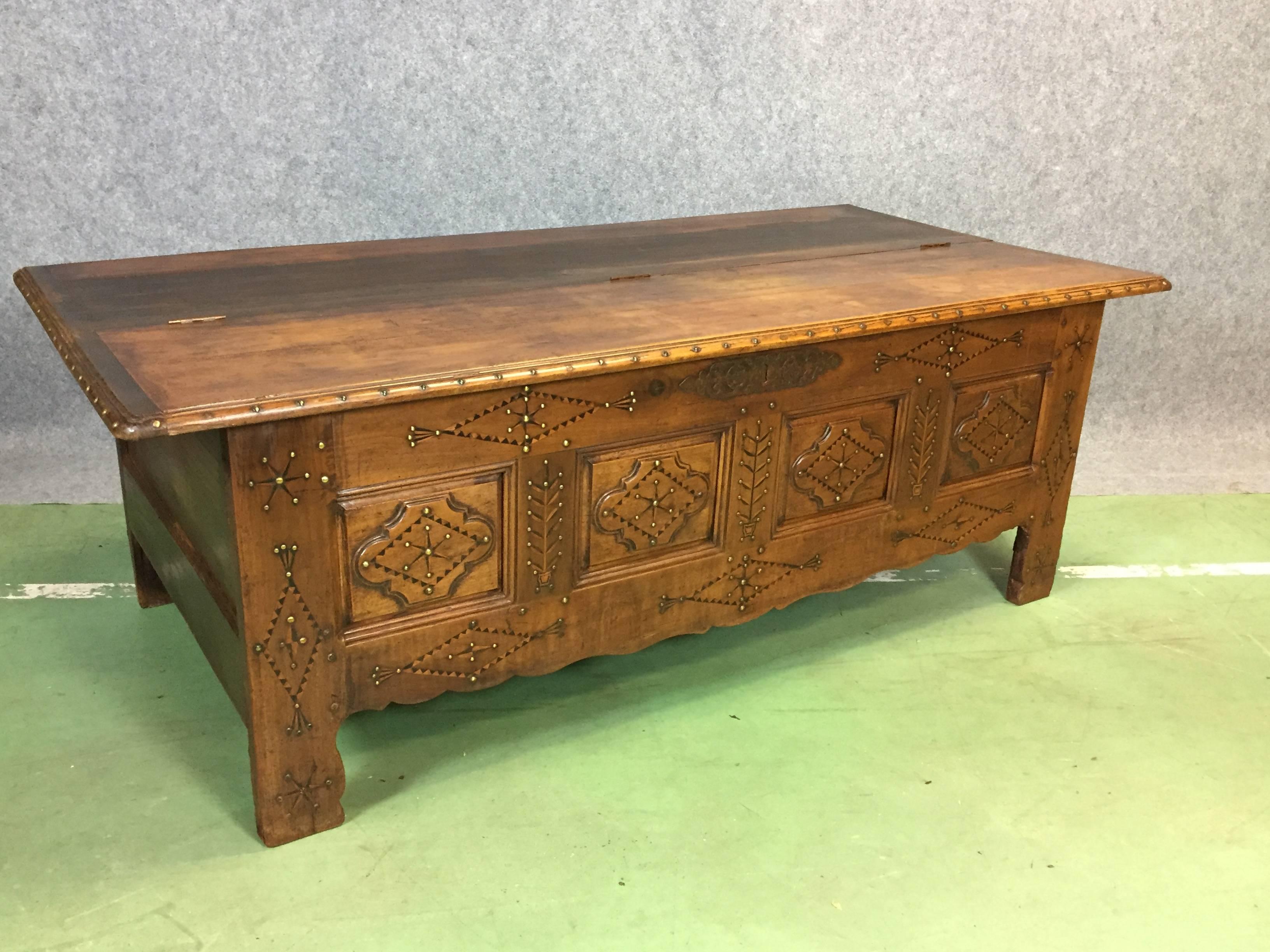 19th Century Rustic Fruitwood Bench Coffer For Sale 5