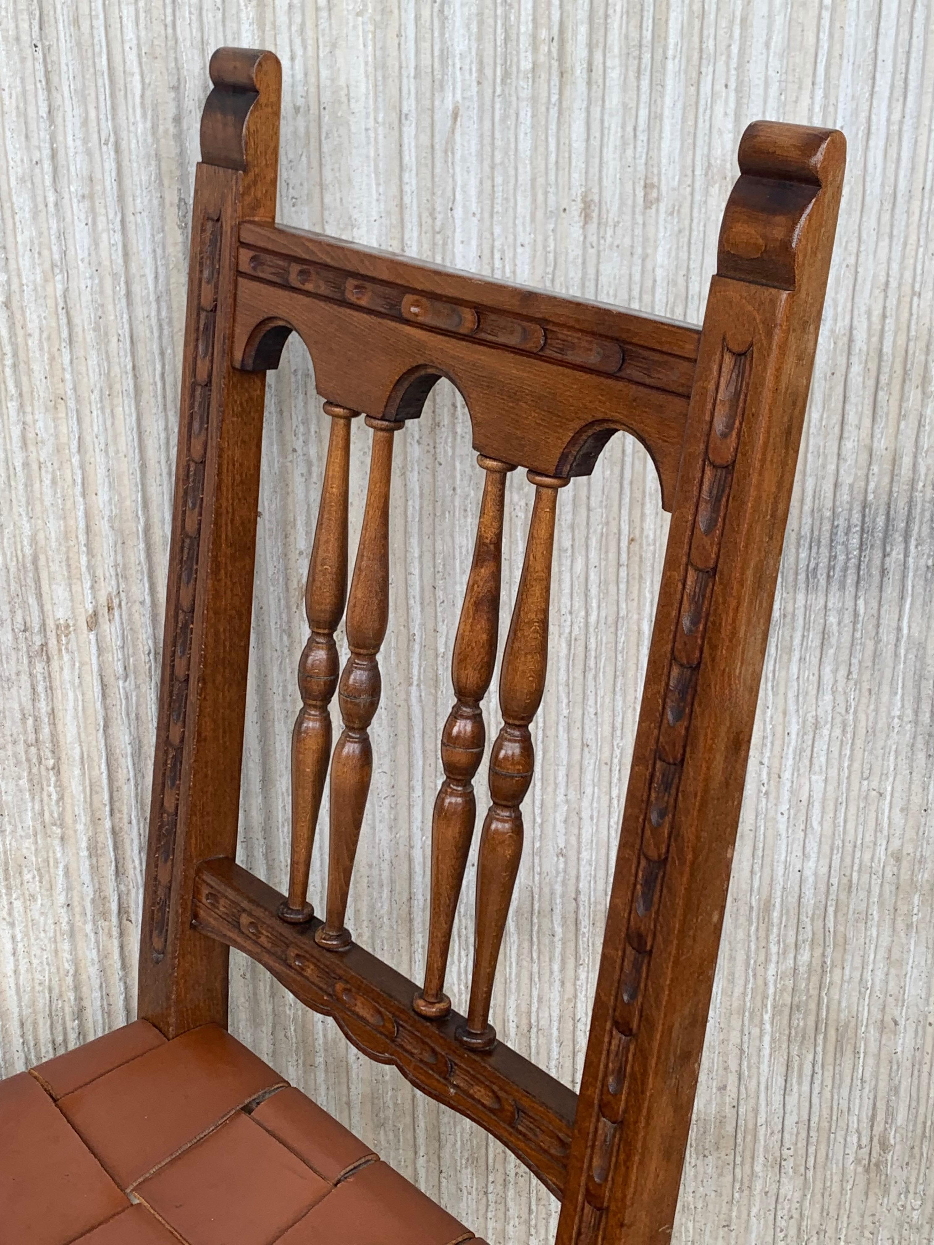 19th Set of Four Spanish Carved Chairs with Leather Seat and Back For Sale 2