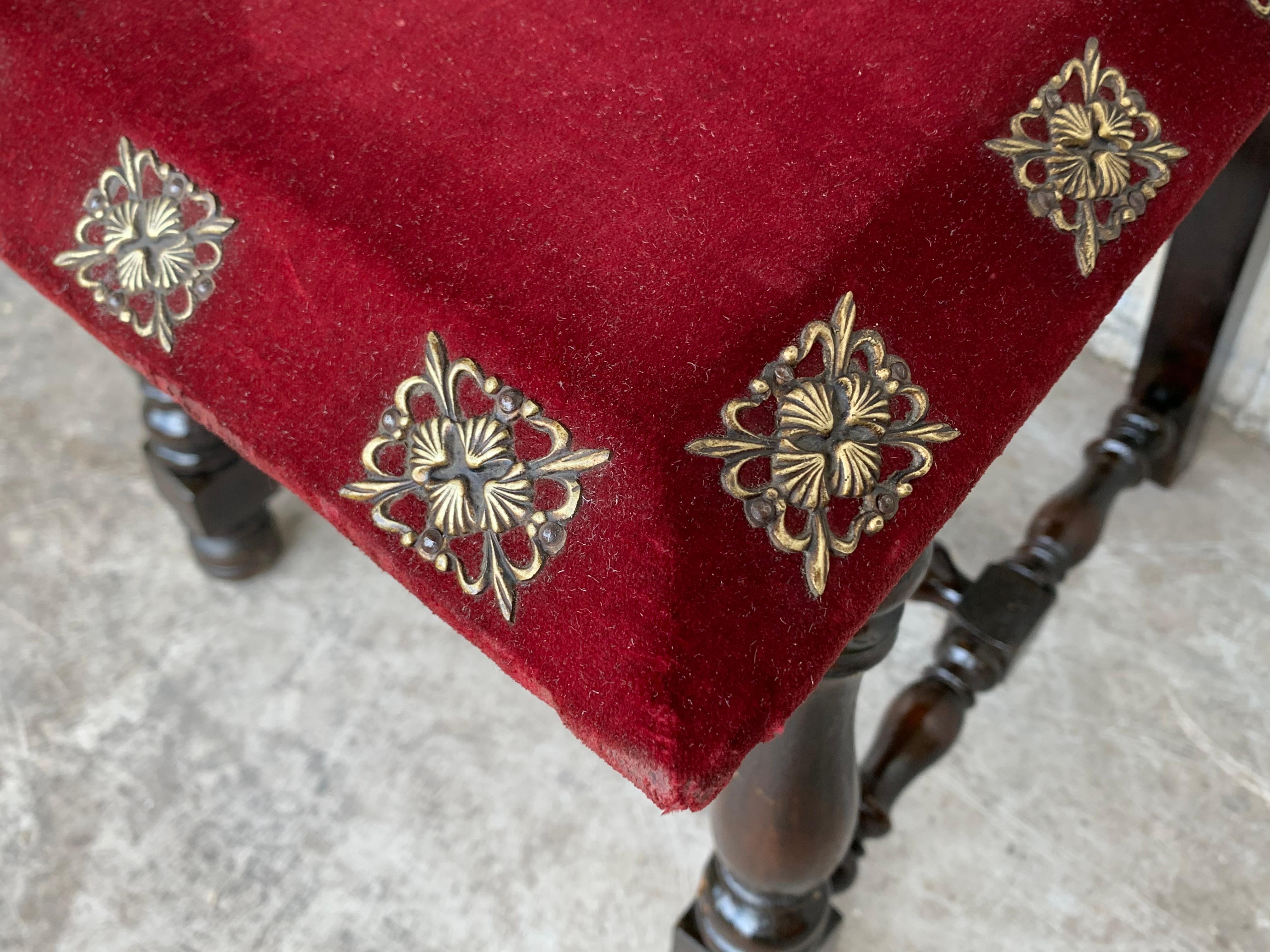 19th Set of Six Spanish Chairs with Bronze Details and Red Velvet Upholstery For Sale 5