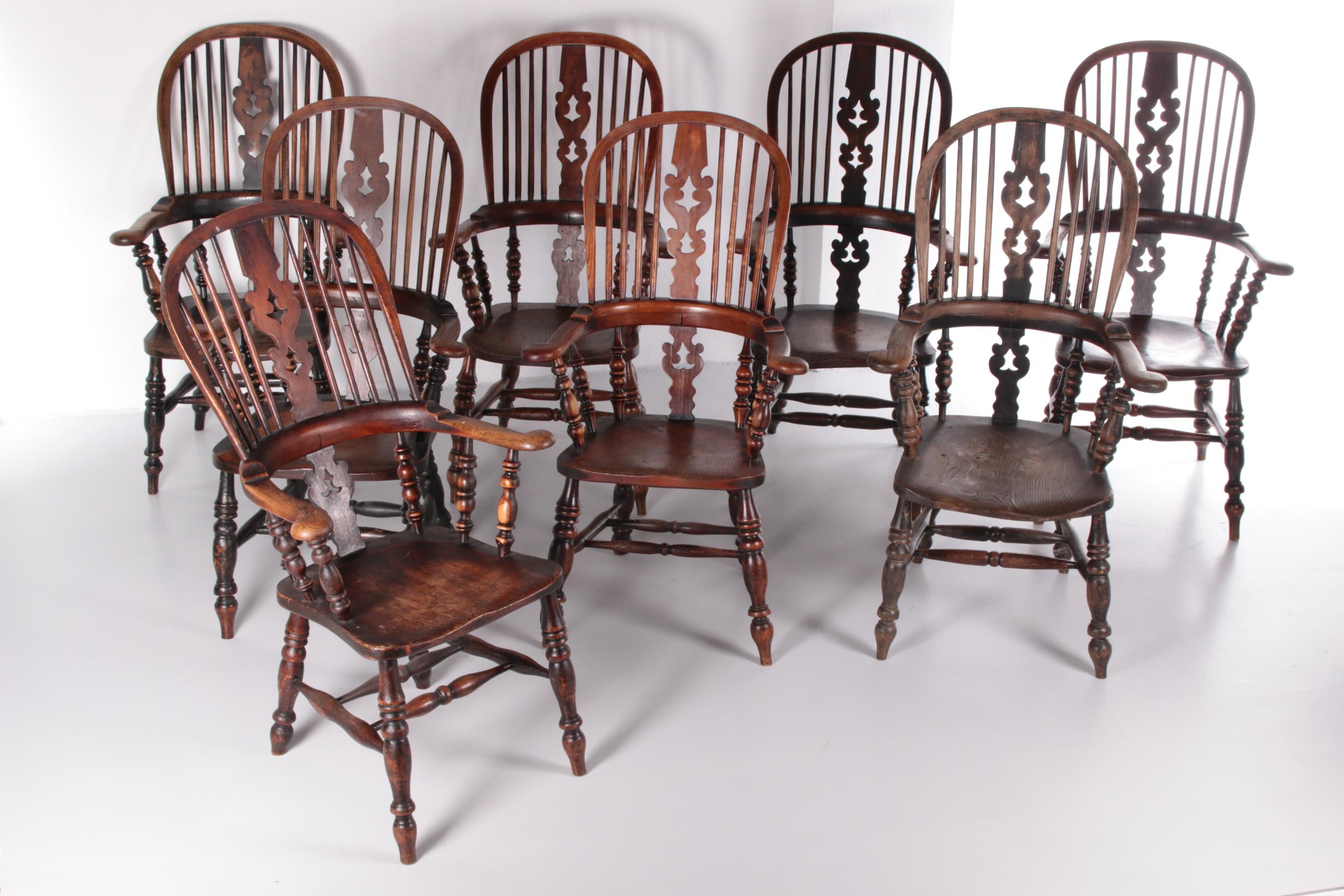 19th Set off 8 Nottinghamshire Yew Wood Hight Back Windsor Chairs 4