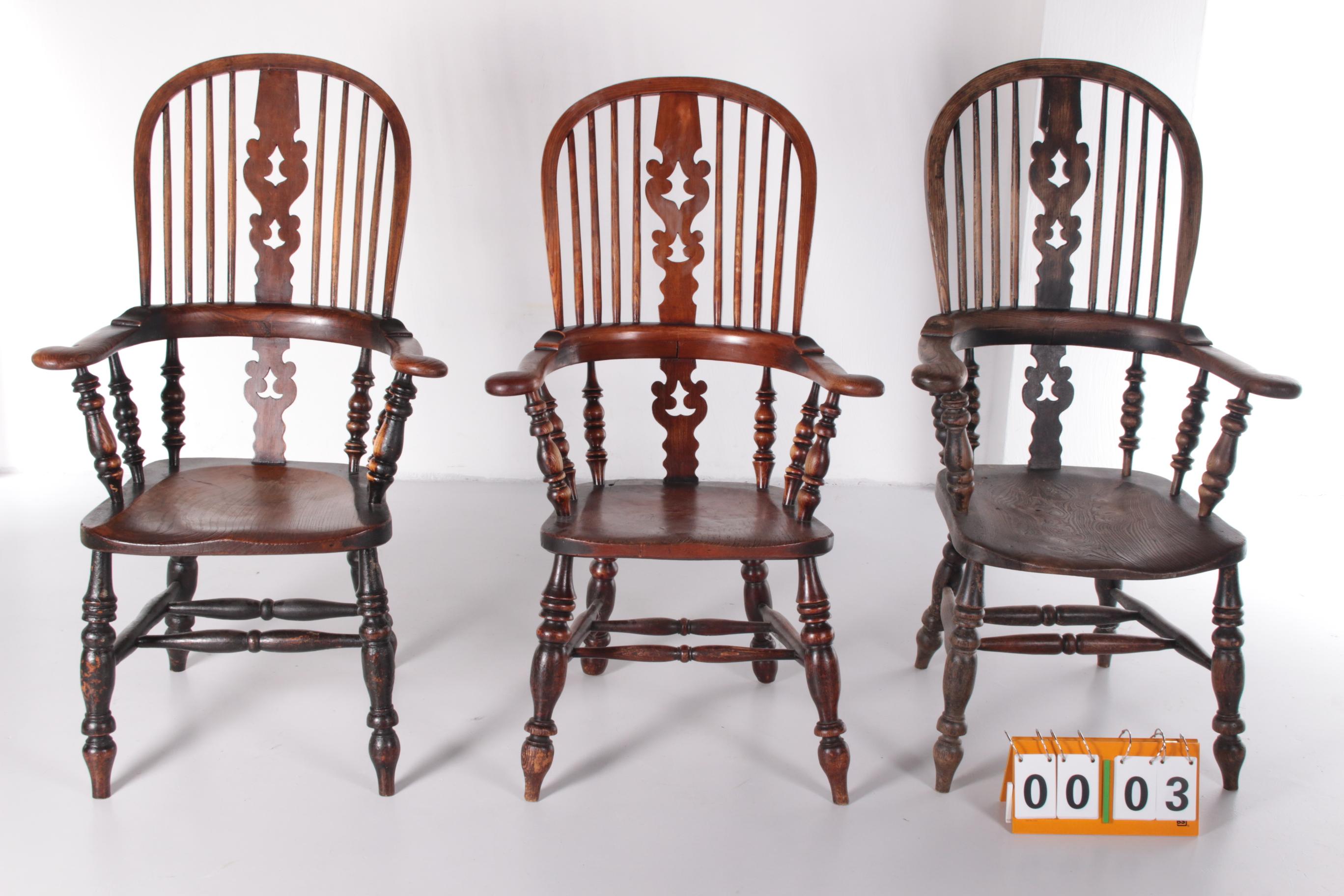 British Colonial 19th Set off 8 Nottinghamshire Yew Wood Hight Back Windsor Chairs