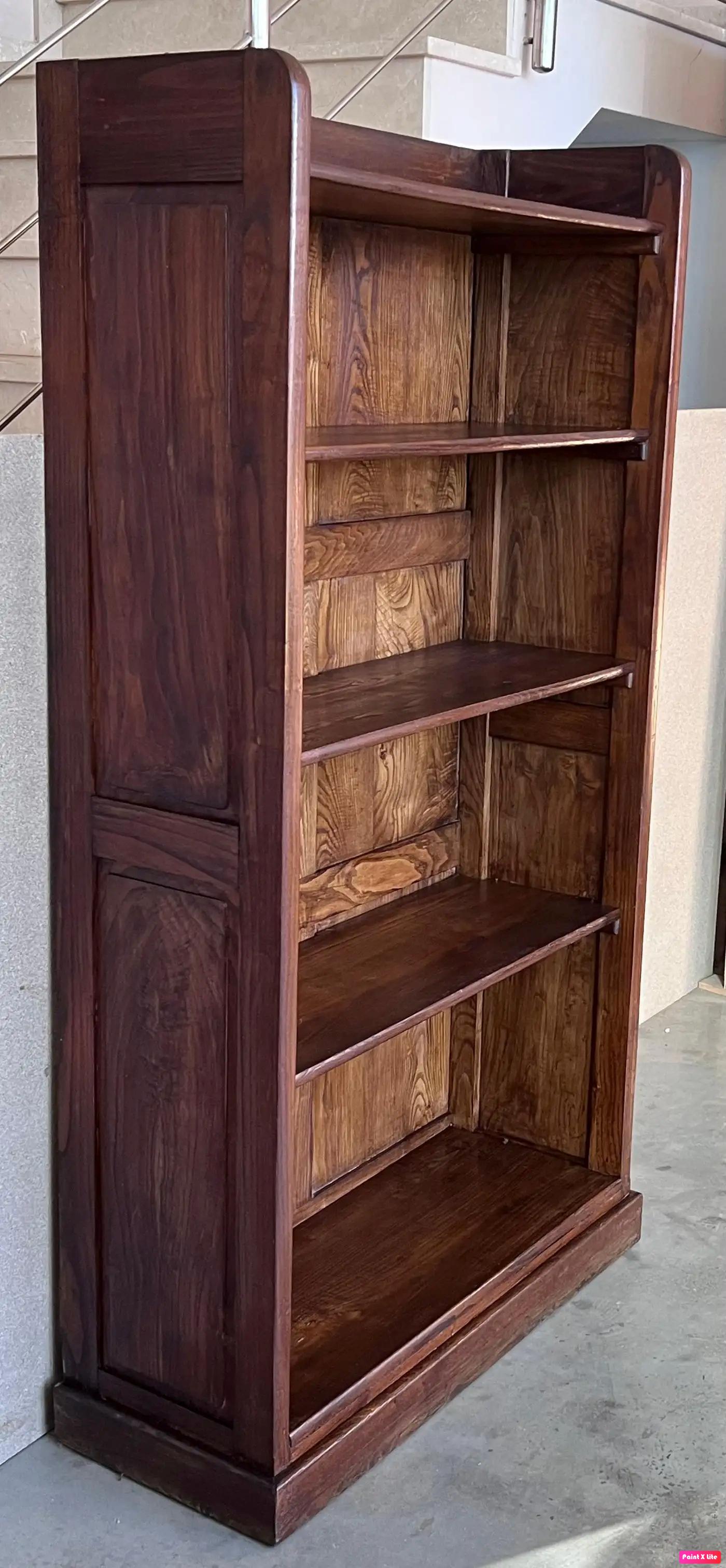 19th Solid Oak Bookcase or Etagere with Five Shelves In Good Condition For Sale In Miami, FL