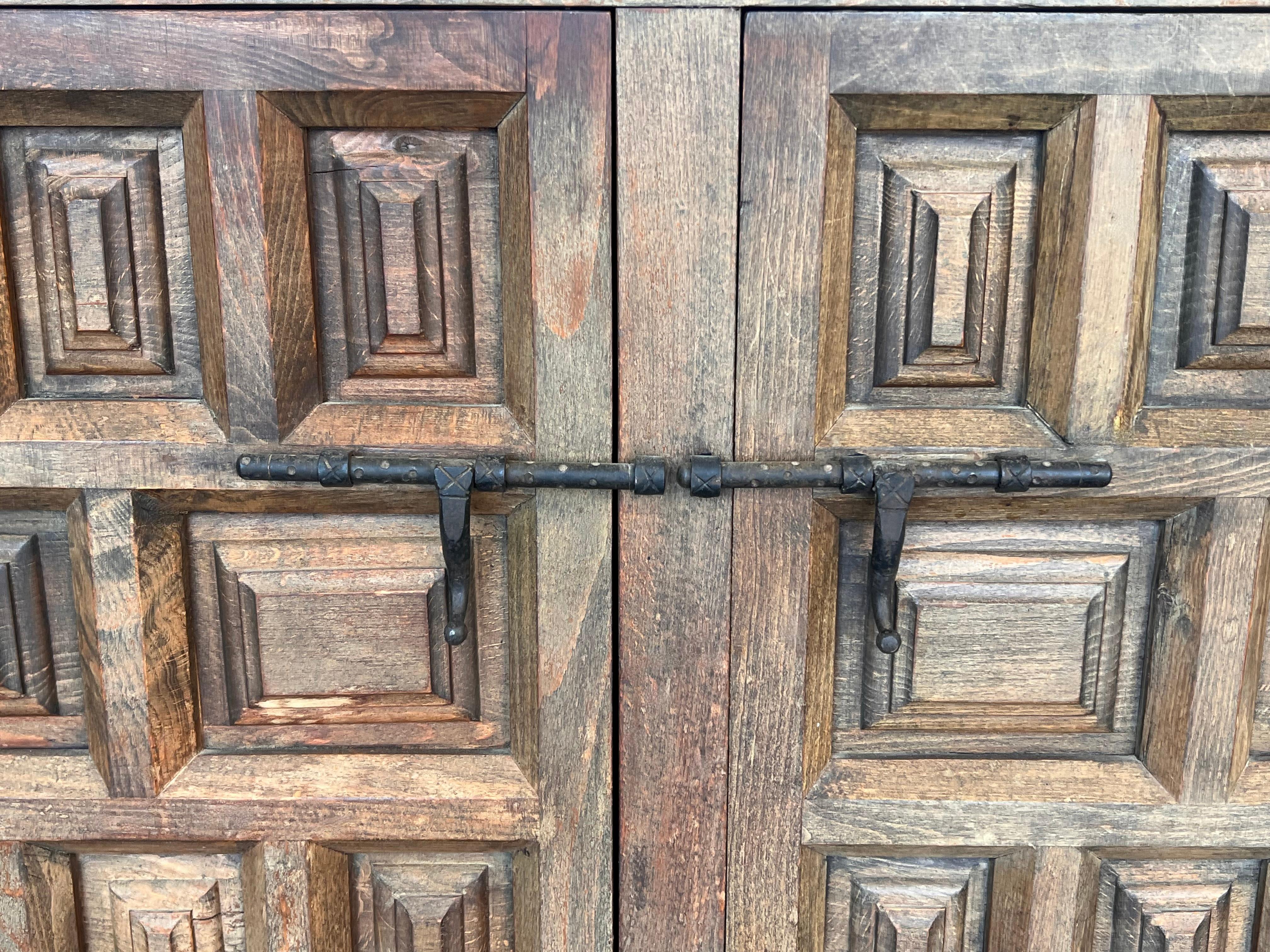 19th Spanish Baroque Carved Walnut Tuscan Three Drawer Credenza or Buffet For Sale 10