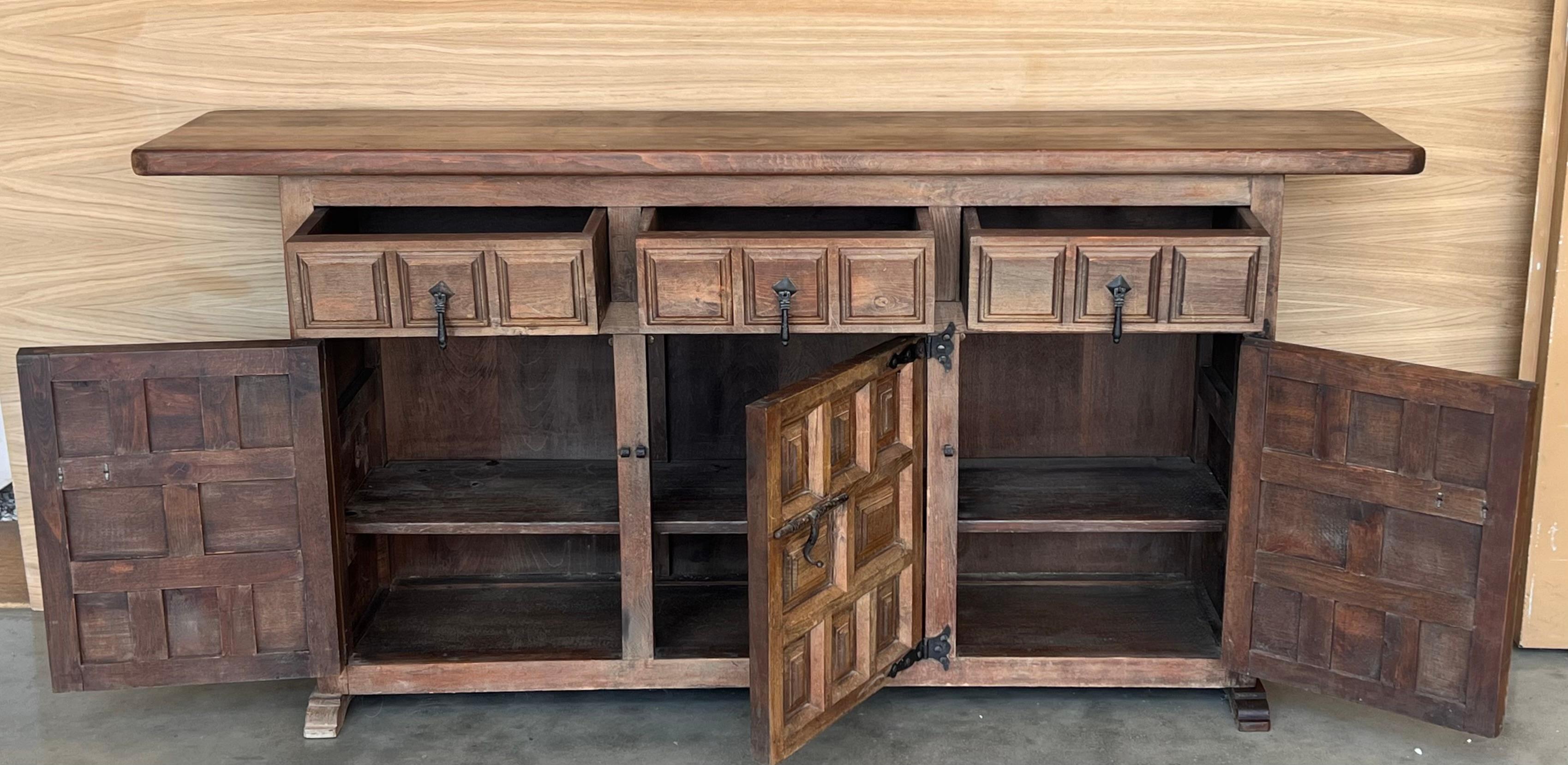 19th Spanish Baroque Carved Walnut Tuscan Three Drawer Credenza or Buffet For Sale 4