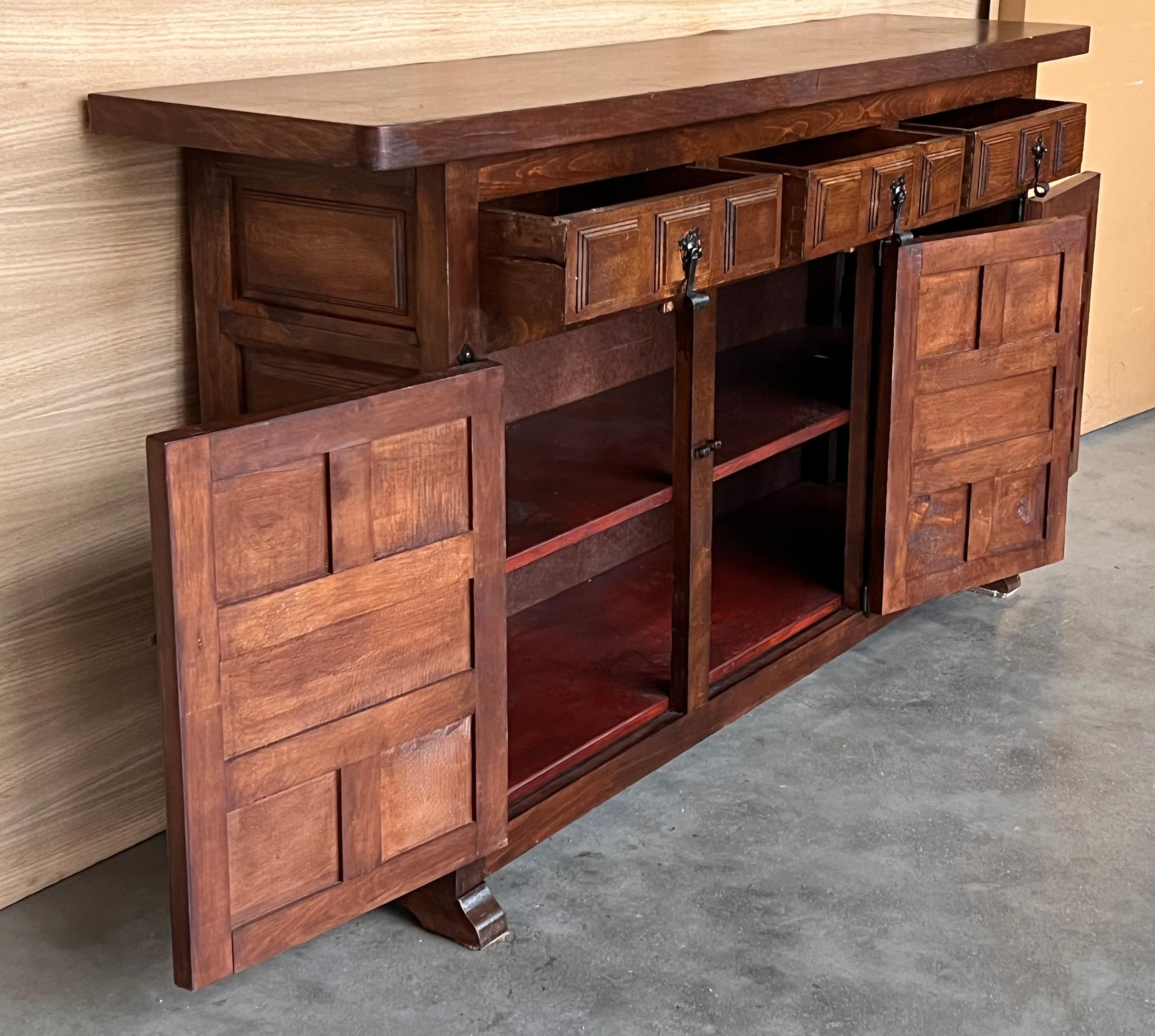19th Spanish Baroque Carved Walnut Tuscan Three Drawers Credenza or Buffet For Sale 4