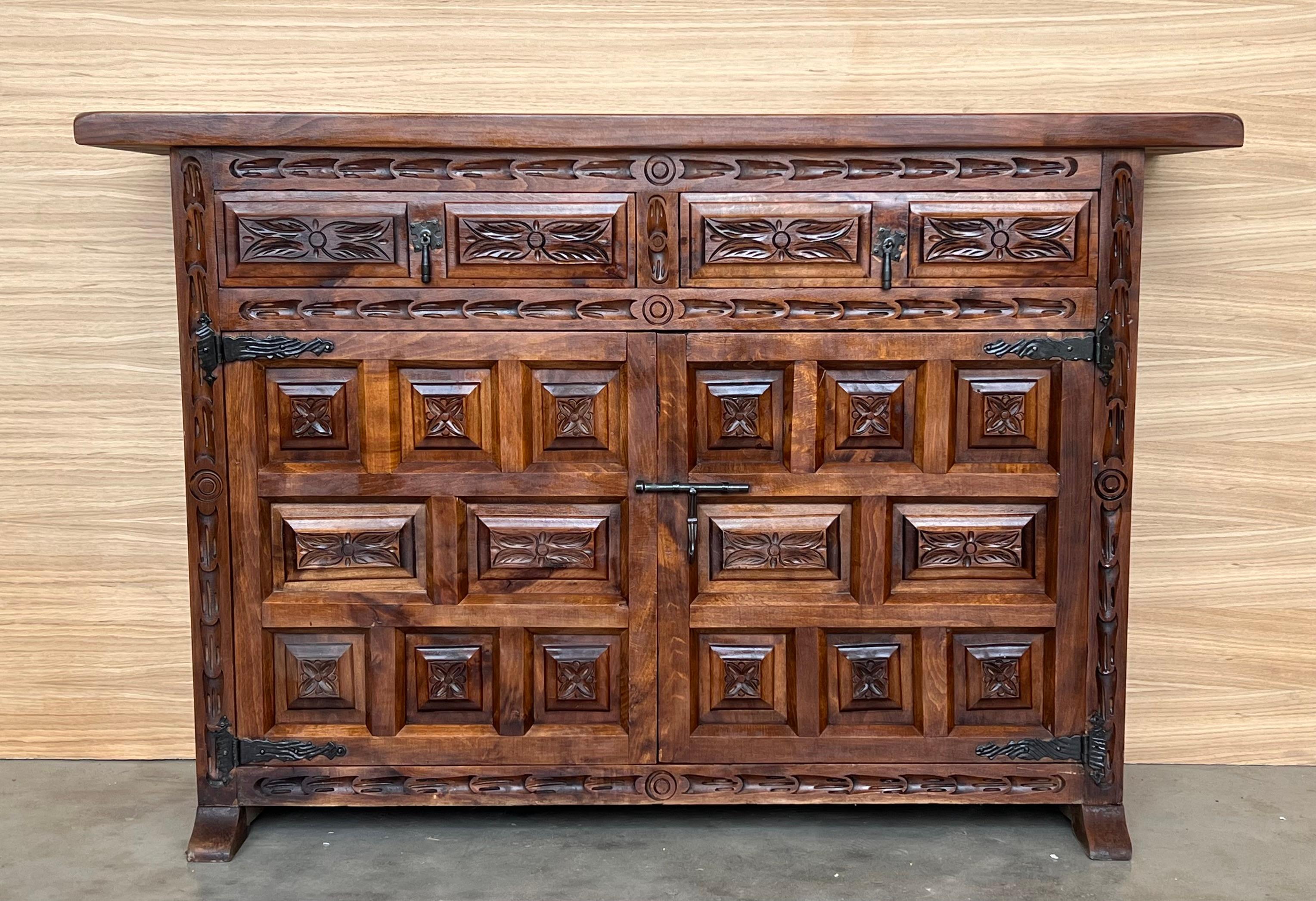 19th Spanish Baroque Carved Walnut Tuscan Two Drawer Credenza or Buffet In Good Condition For Sale In Miami, FL