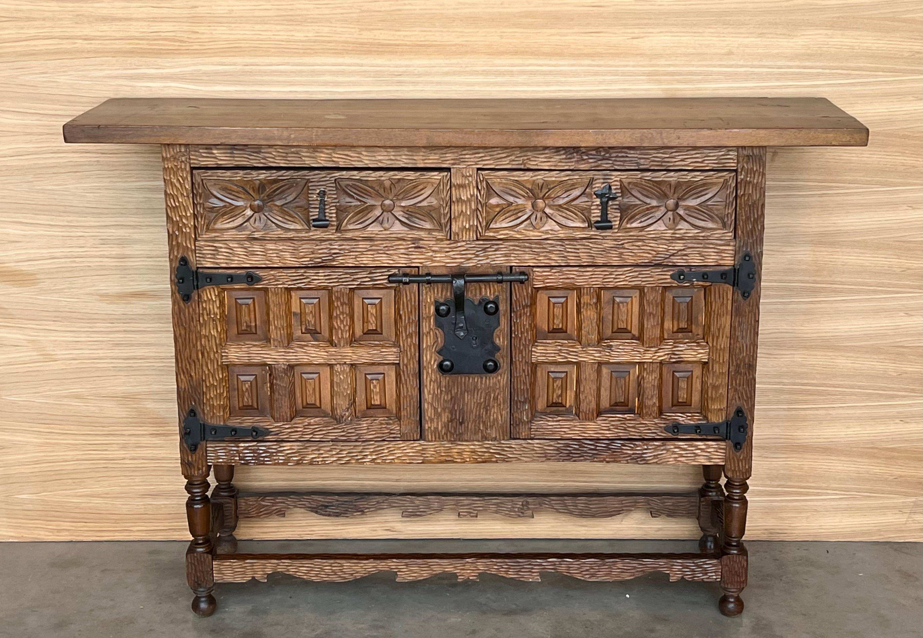 19th Spanish Baroque Carved Walnut Tuscan Two Drawer Credenza or Buffet In Good Condition For Sale In Miami, FL