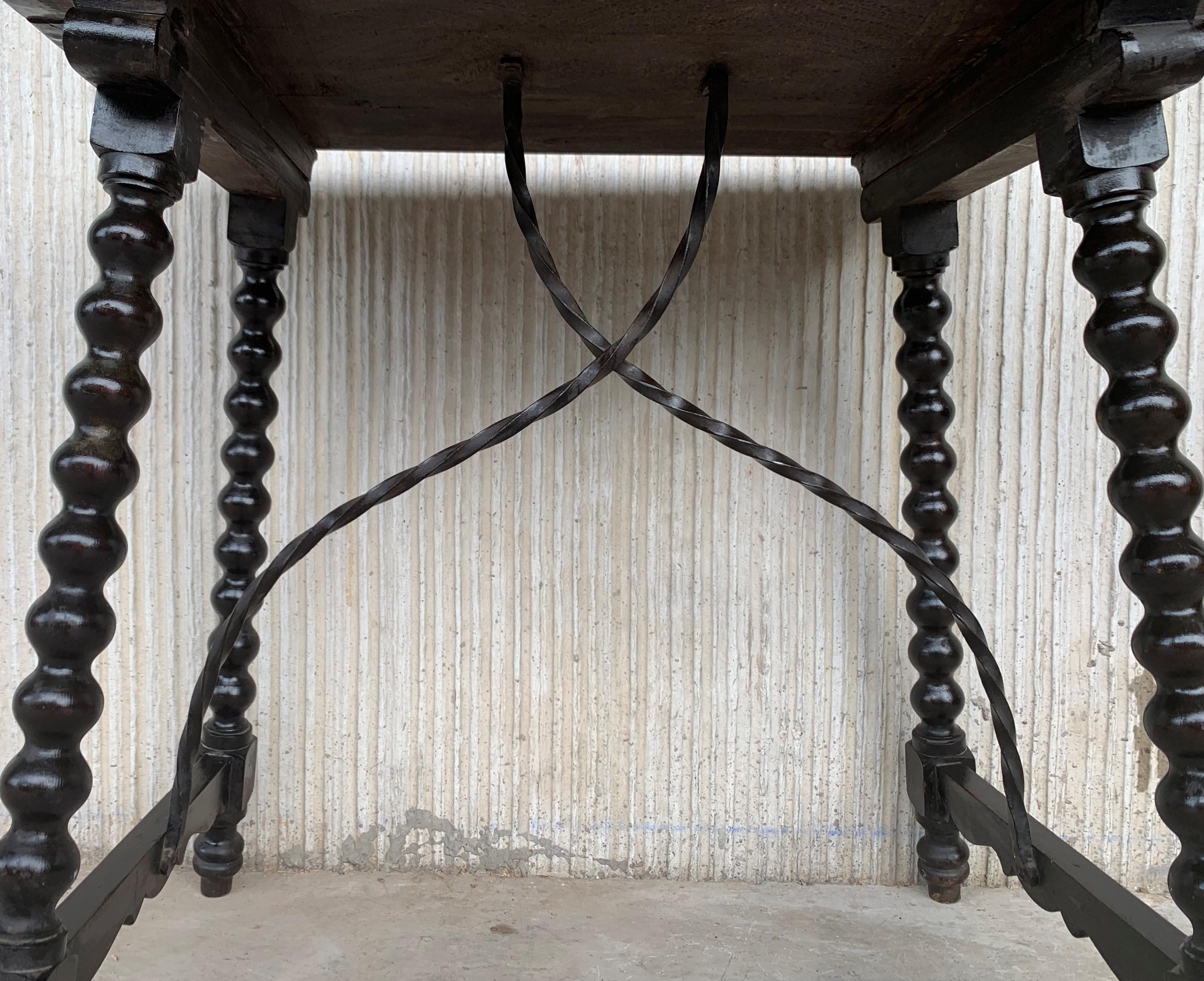 19th Spanish Baroque Side Table with Iron Stretcher and Carved Top in Walnut 7