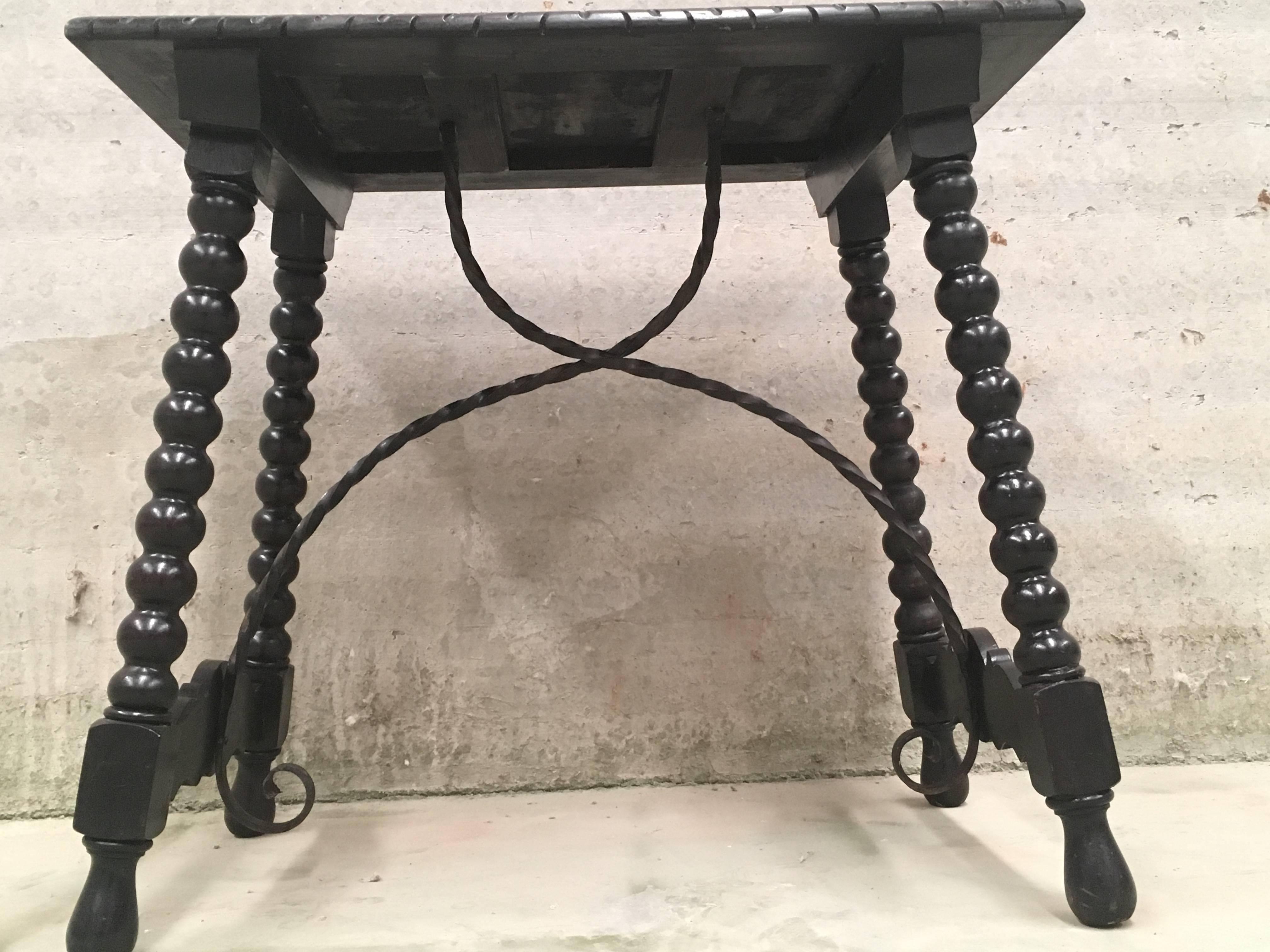 19th Spanish Baroque Side Table with Iron Stretcher and Carved Top in Walnut 3