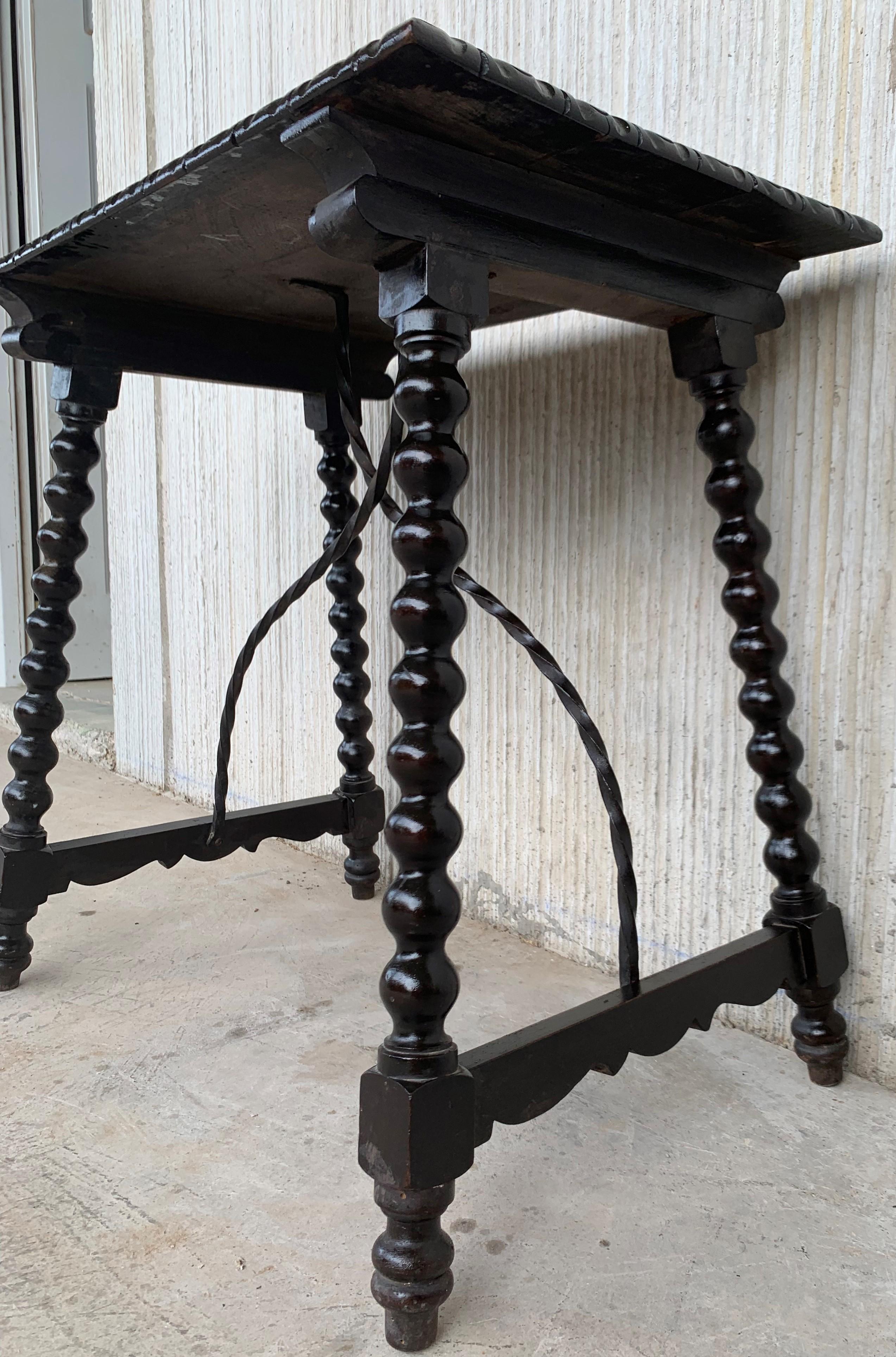 19th Spanish Baroque Side Table with Iron Stretcher and Carved Top in Walnut 6