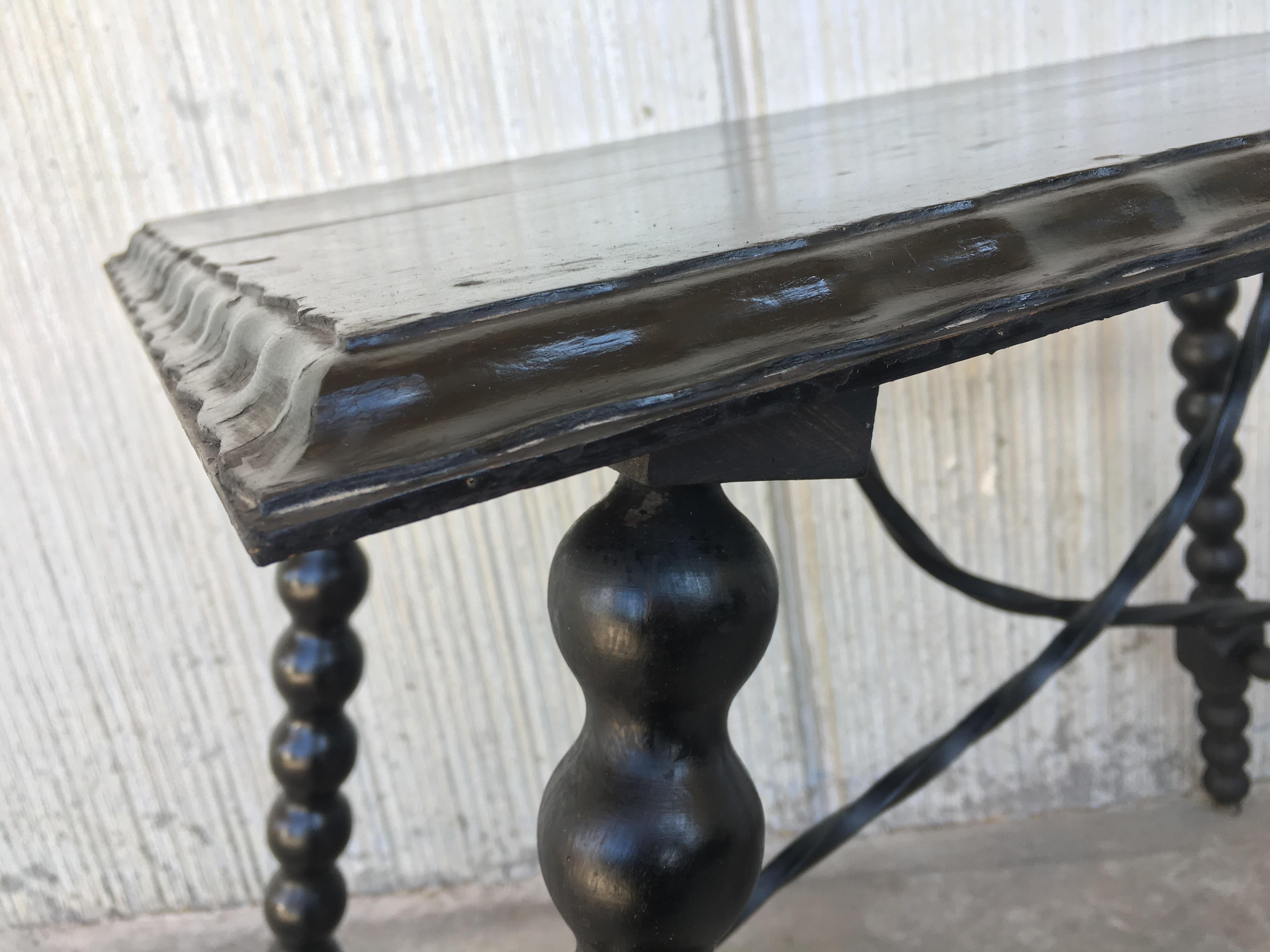 19th Spanish Baroque Side Table with Iron Stretcher and Carved Top in Walnut 5