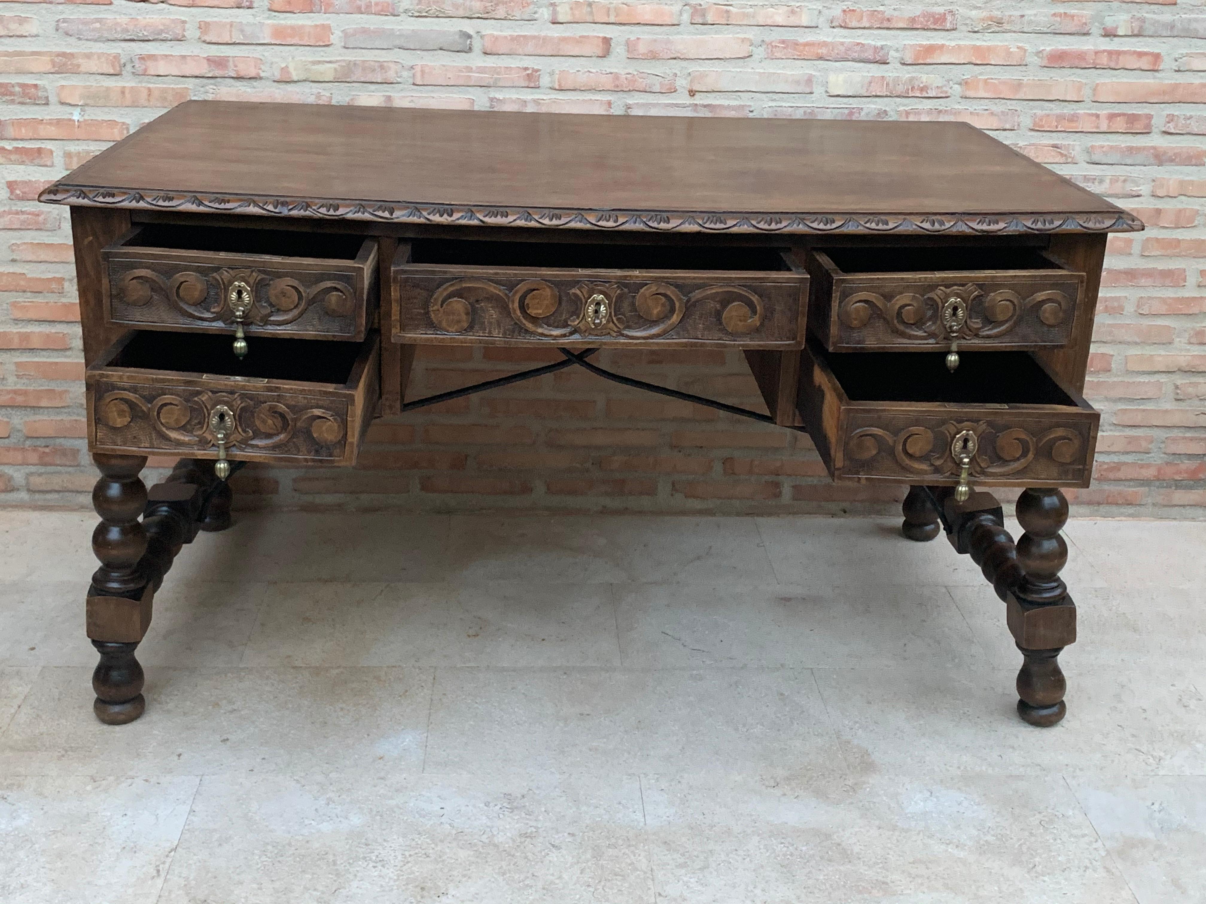 19th Century Spanish Baroque Style Oak Library Table or Desk 3