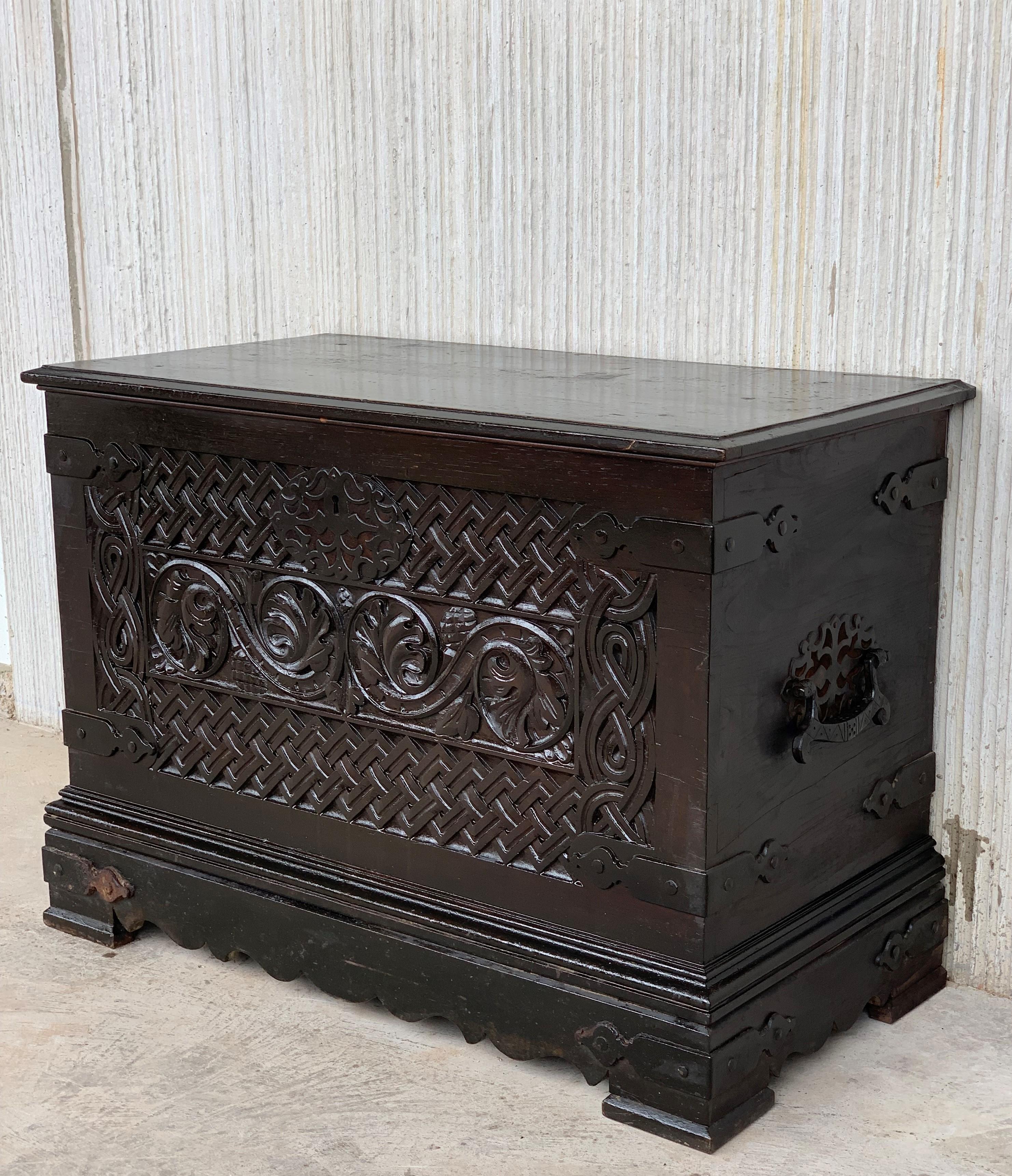 19th Century 19th Spanish Baroque Walnut Trunk with Handcarved Decoration For Sale