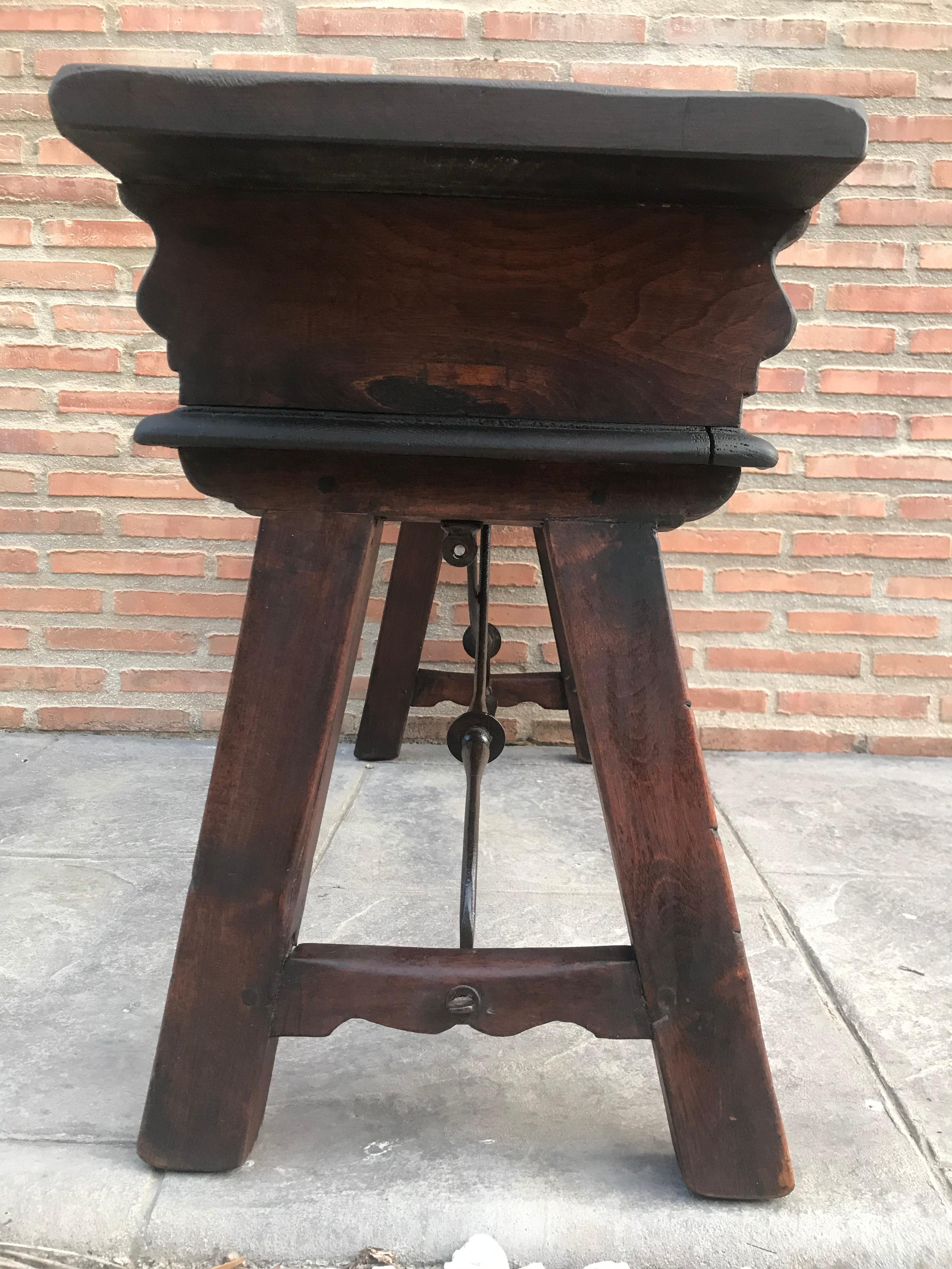 Spanish Bench or Low Console Table with Two Drawers and Iron Stretcher In Good Condition In Miami, FL
