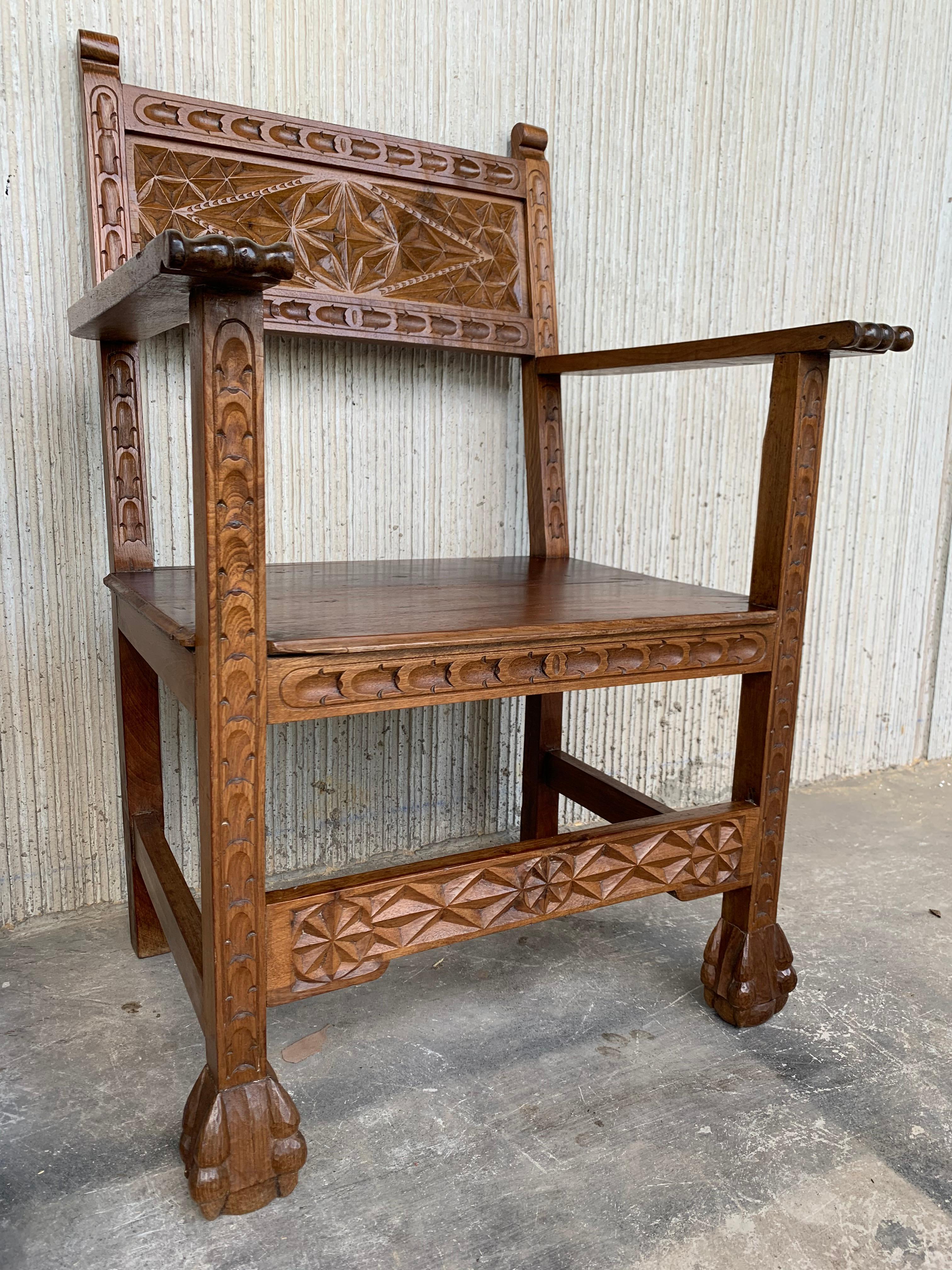 19th Century Spanish Colonial Altar Carved Armchairs with Wood Seat In Good Condition In Miami, FL