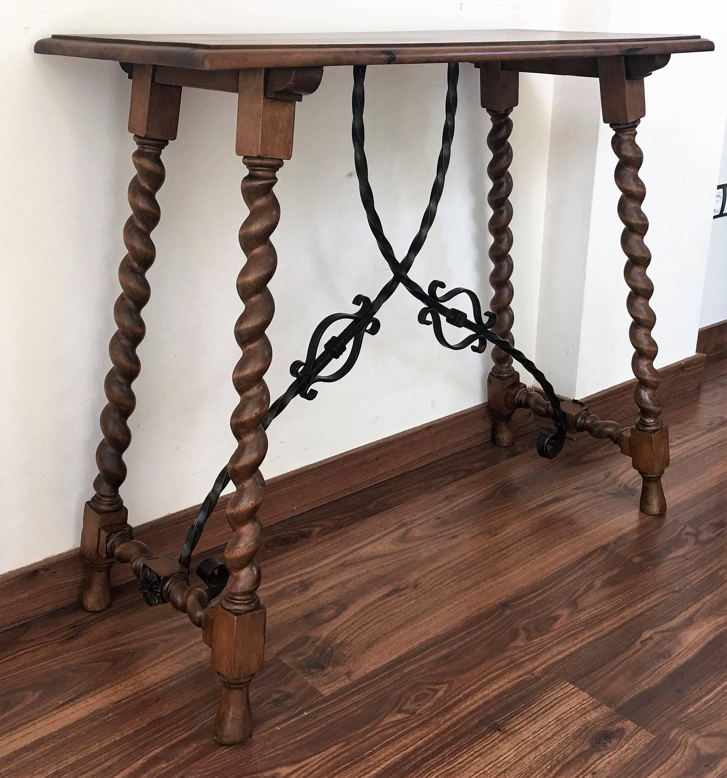 19th Spanish Console table with Iron Stretcher & turned legs.Side Table. Baroque 1