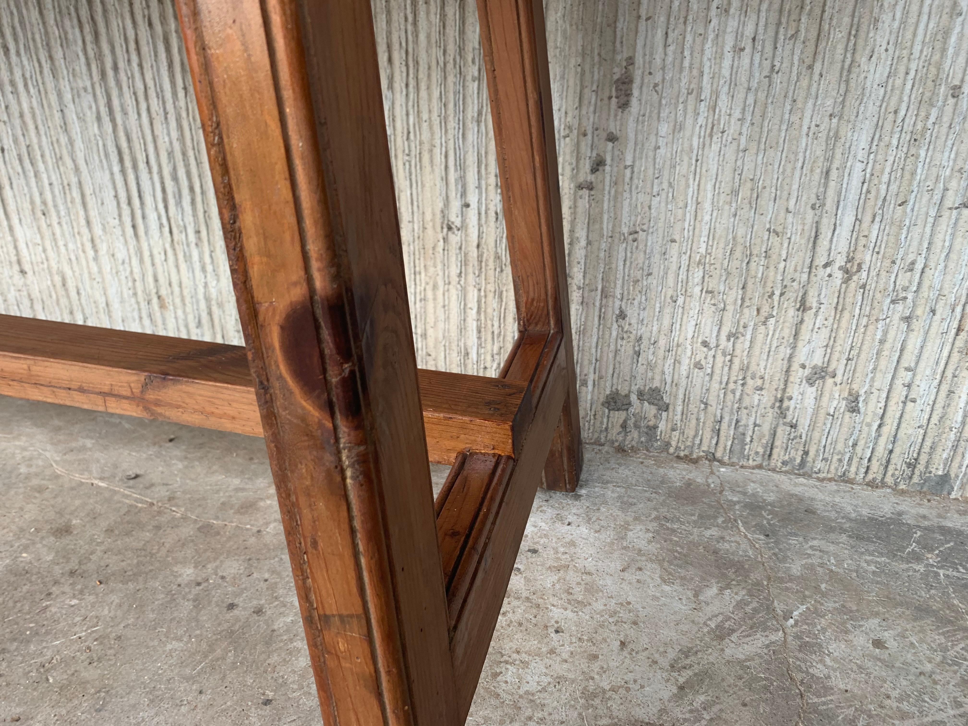 19th Spanish Country House Pine Farmhouse / Prep Console Table In Good Condition In Miami, FL