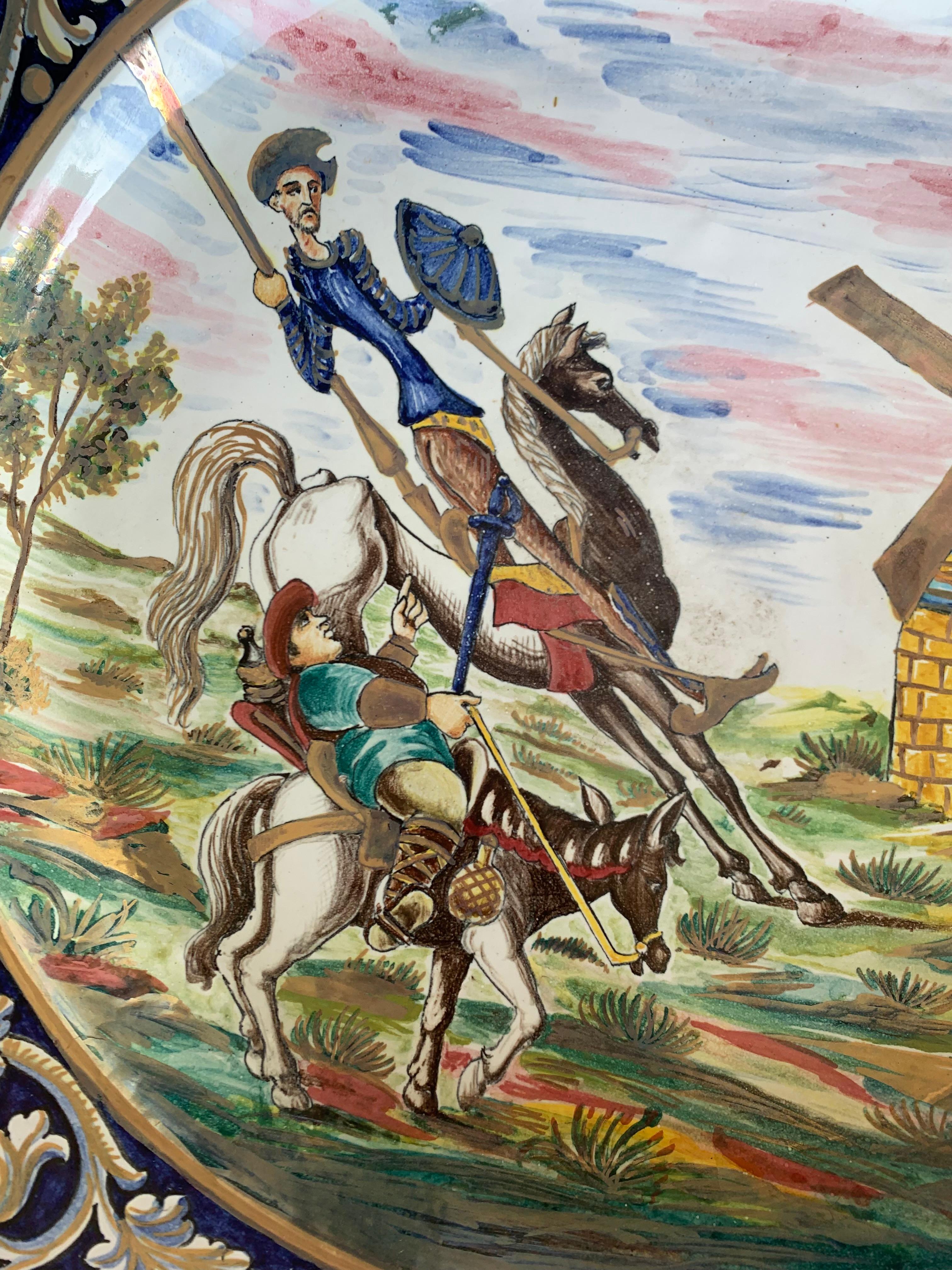 Dekorativer spanischer Platzteller aus dem 19. Jahrhundert mit der Darstellung des Don Quixote im Zustand „Gut“ im Angebot in Miami, FL