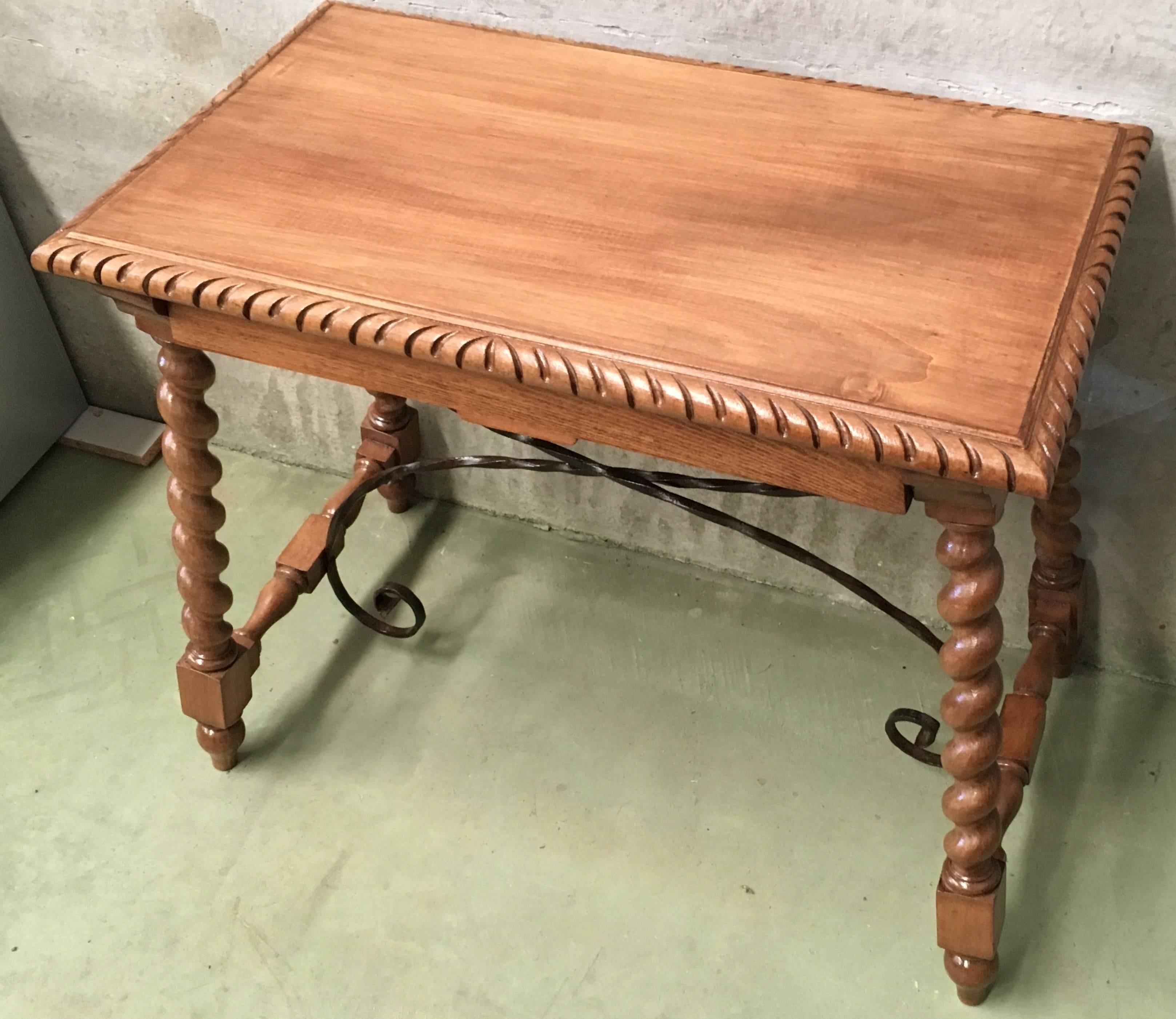 19th Spanish Farm Table with Iron Stretchers, Hand-Carved Top and Drawer In Excellent Condition In Miami, FL