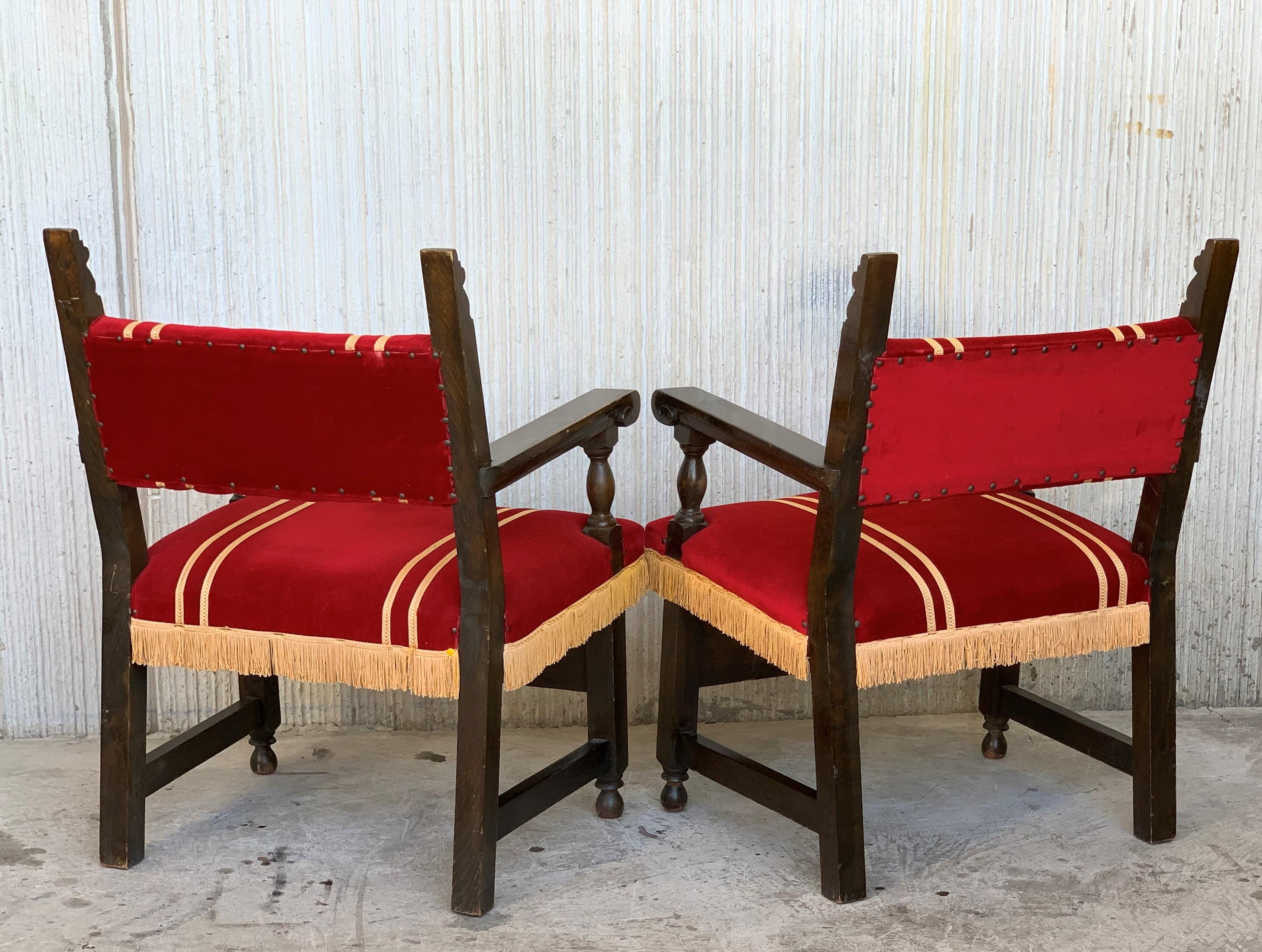 Spanische Sessel aus geschnitztem Nussbaum und rotem Samtpolster '46units im Angebot 5