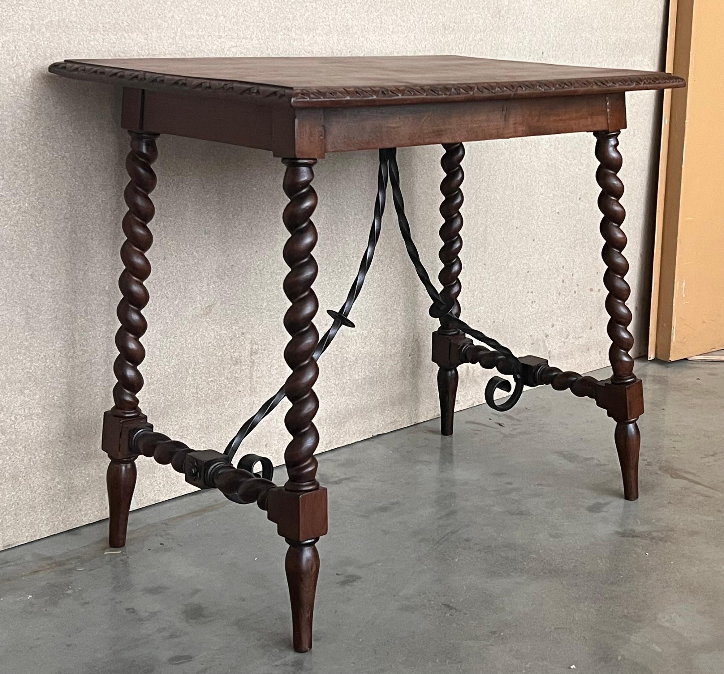 19th Spanish Side Table with Cared Turned Legs and Iron Stretcher In Good Condition For Sale In Miami, FL