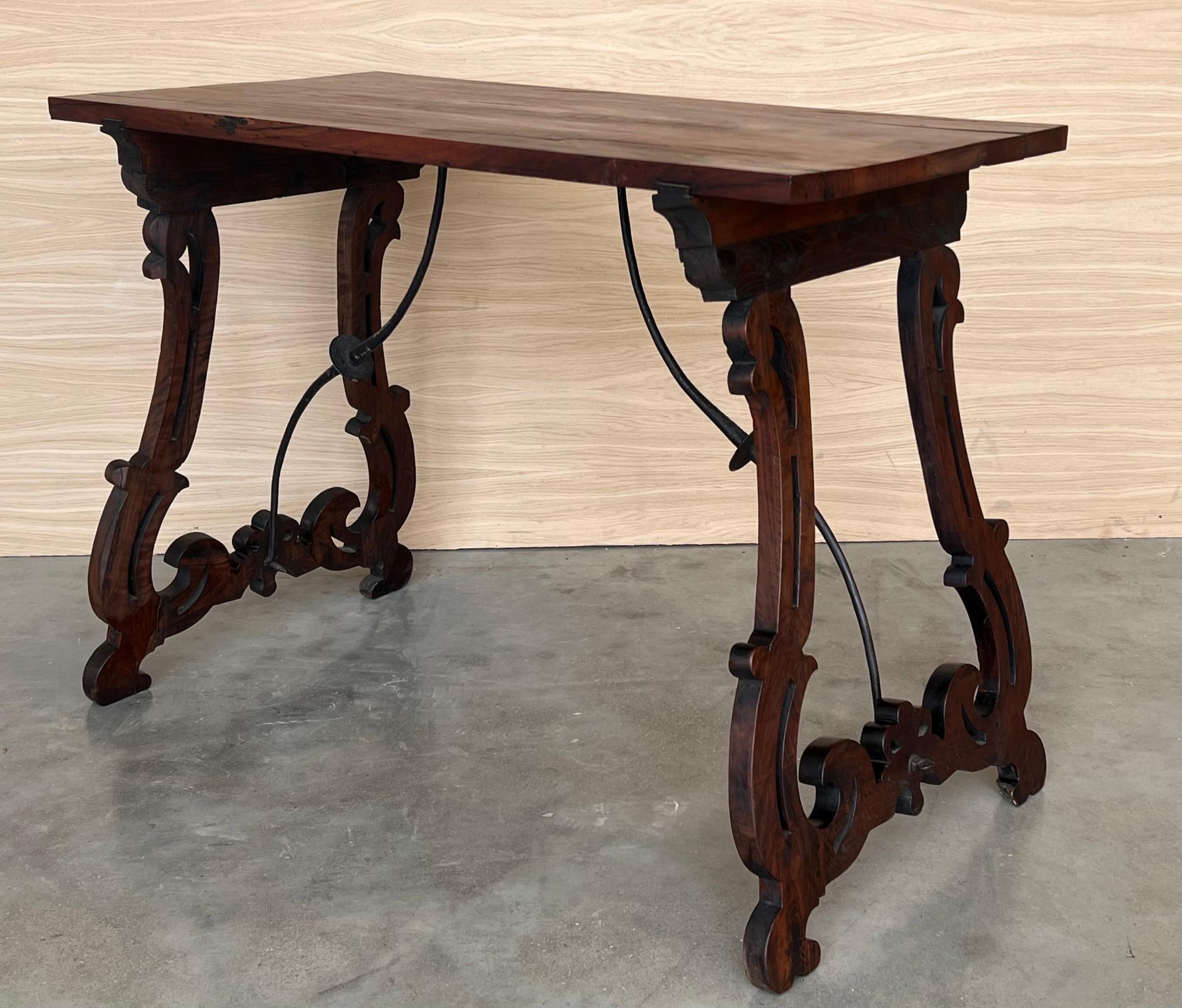 19th Spanish Side Table with Cared Turned Legs and Iron Stretcher 1