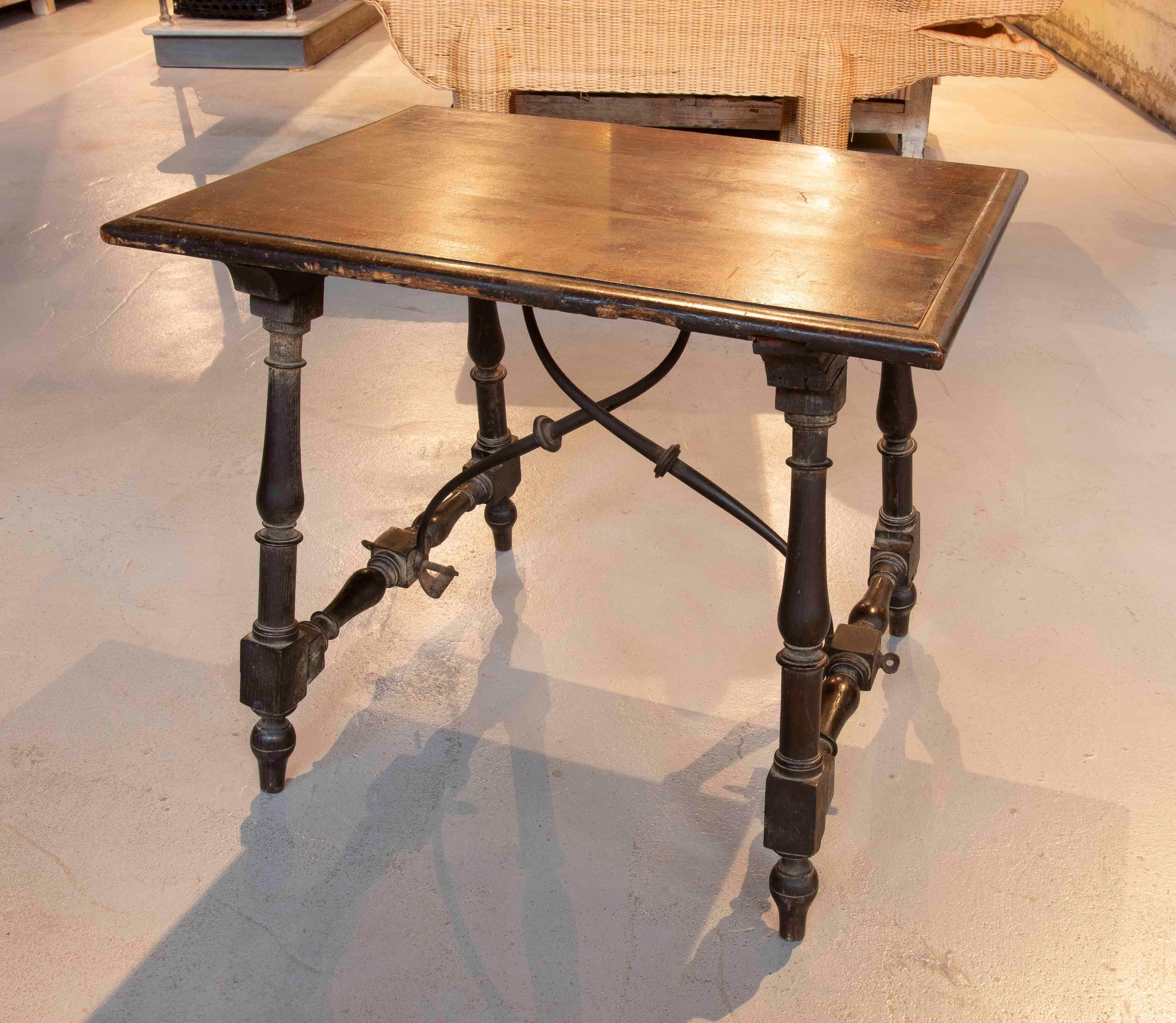 19th Spanish Side Table with Wrought Iron Base In Good Condition For Sale In Marbella, ES
