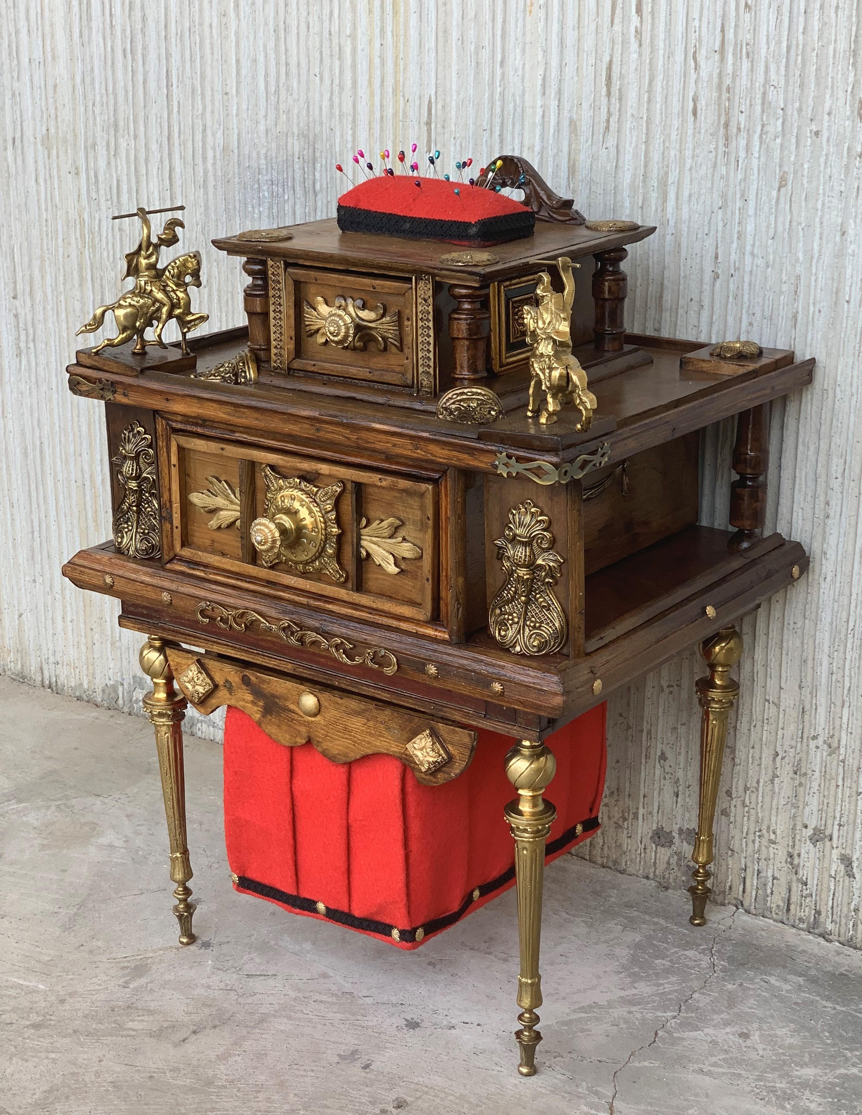 19th Century Spanish Victorian Carved Walnut and Bronze Reliefs Sewing Table For Sale 3