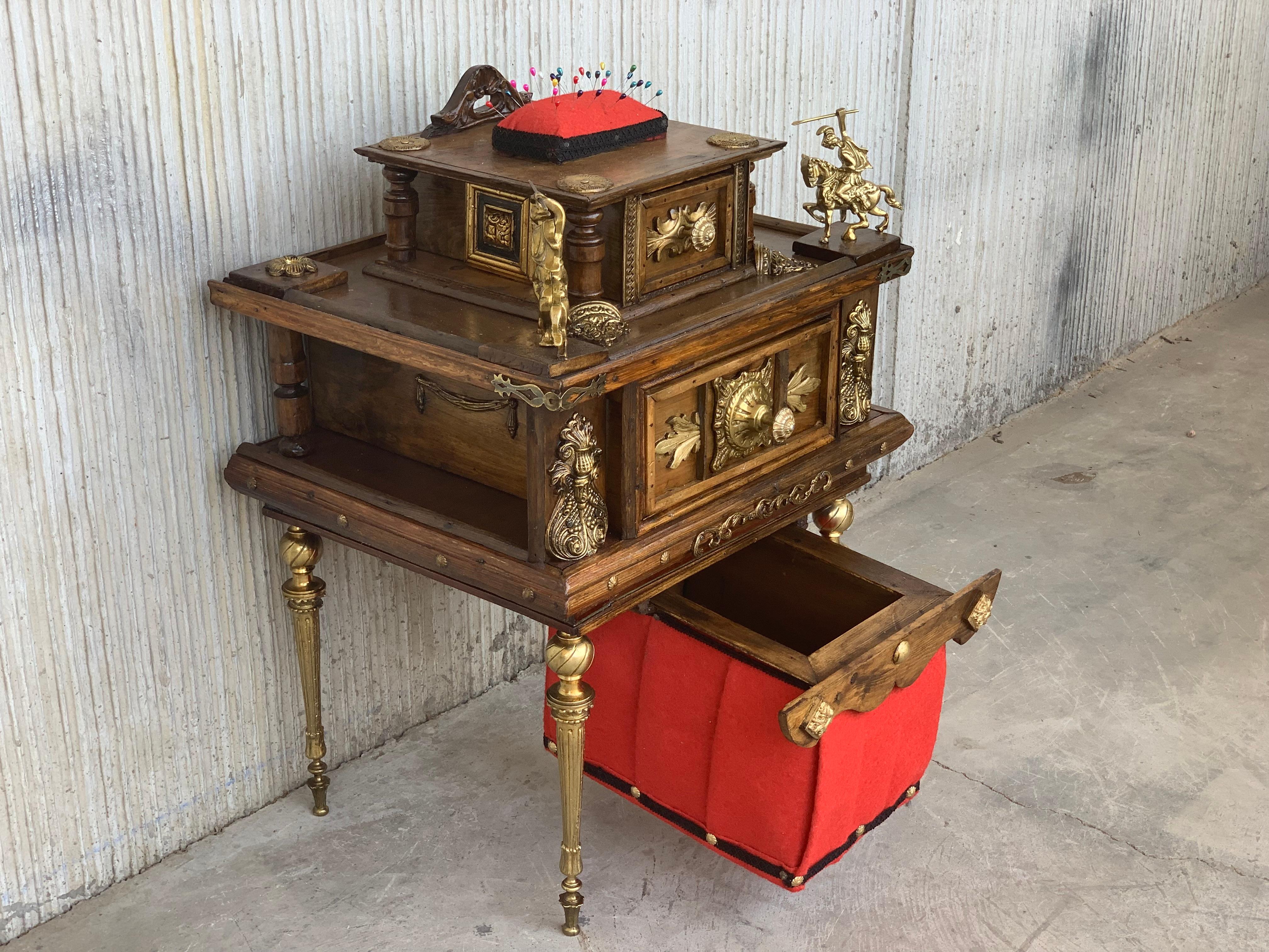 19th Century Spanish Victorian Carved Walnut and Bronze Reliefs Sewing Table For Sale 5