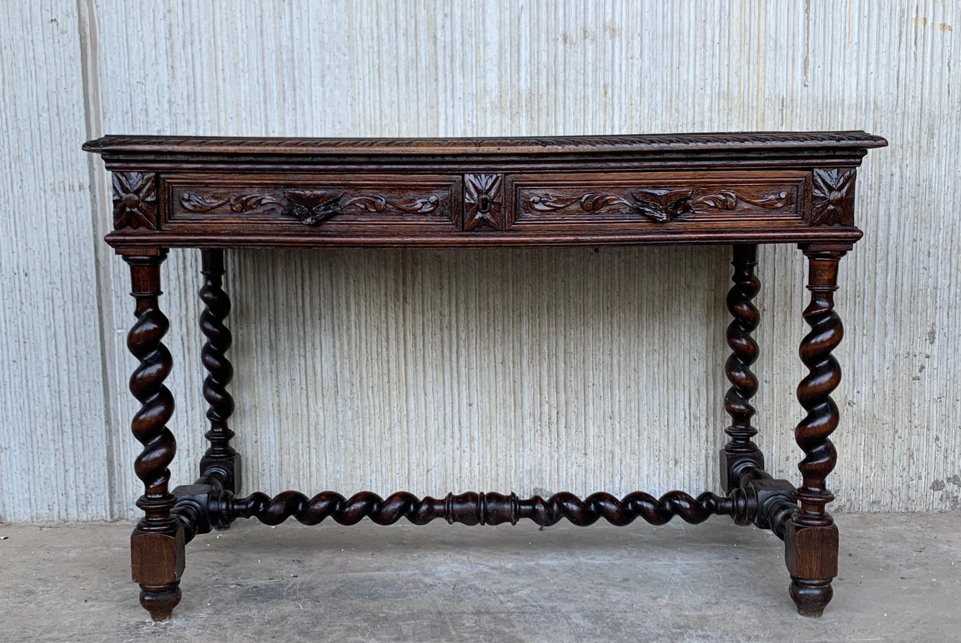 19th Spanish walnut desk or console table with two drawers and solomonic turning legs and solomonic stretcher


Height to the floor to the drawers 22.83 in.
  