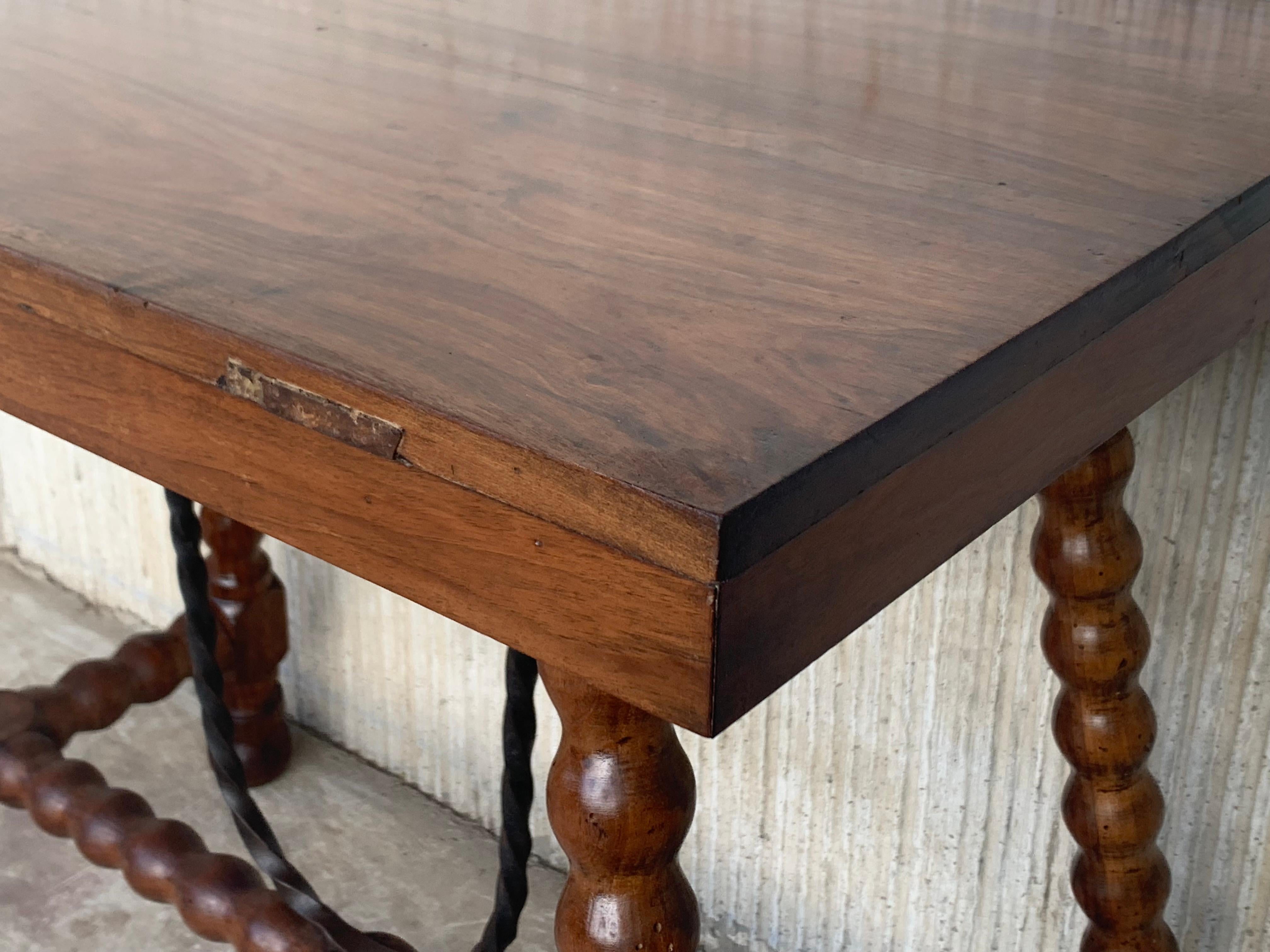 19th Spanish Walnut Side Table with Lyre Legs, Flat Top and Iron Stretcher For Sale 3