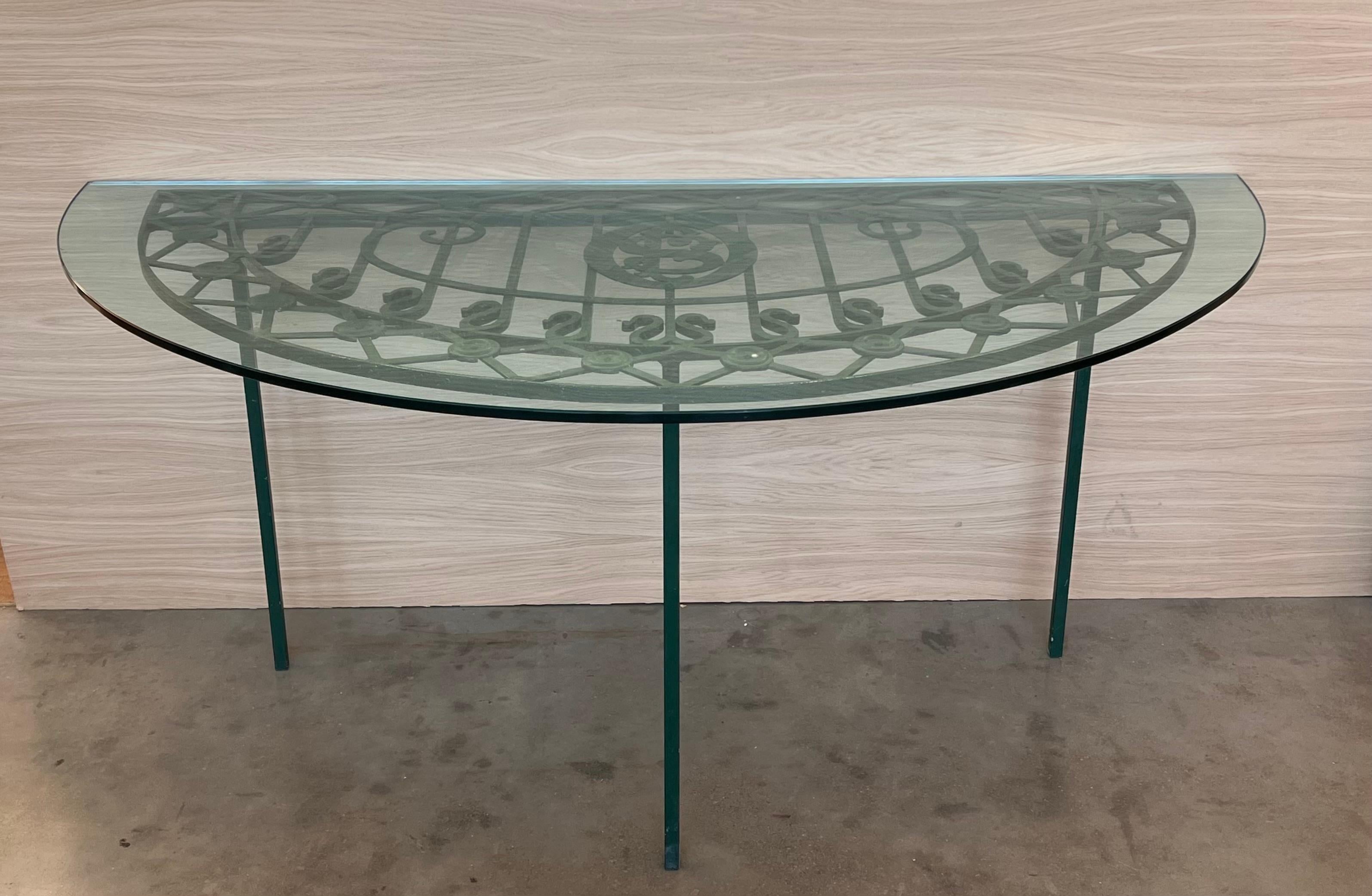 Table console espagnole du 19e siècle en fer forgé vert demi-lune en vente 1