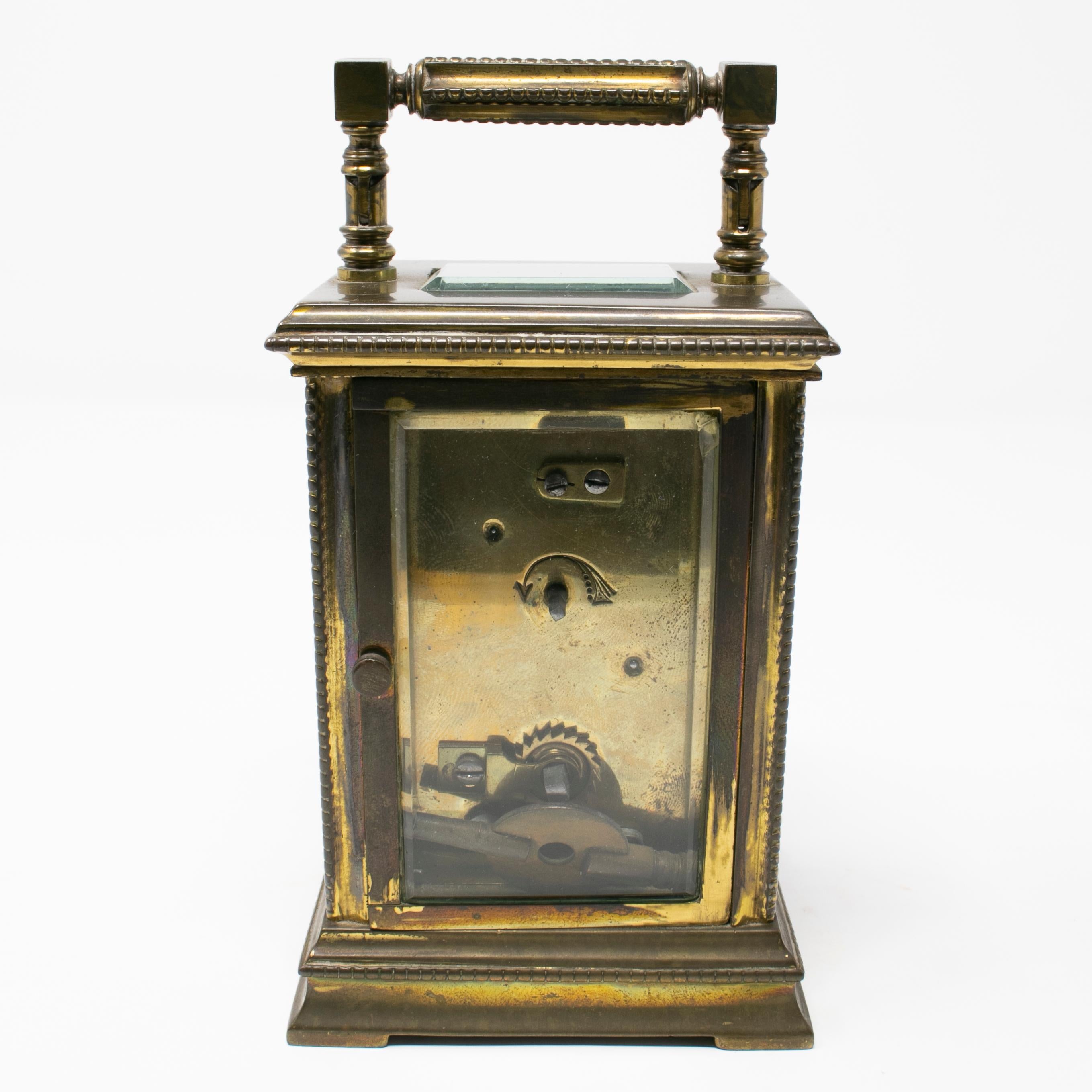 horloge française du 19ème siècle en bronze pour calèche en vente 2