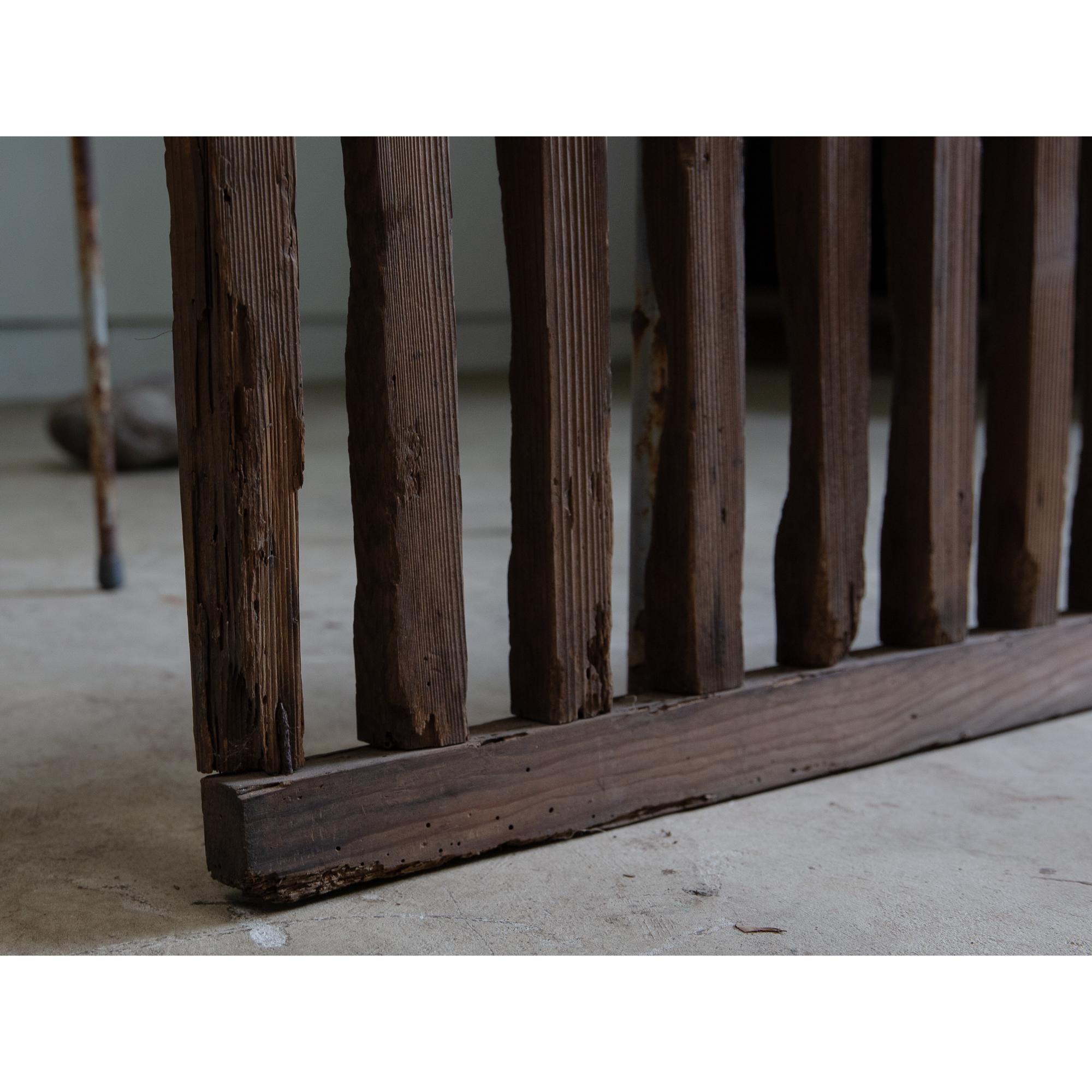 19th thick black lattice door. antique sliding door. wabi sabi Japanese shoji en venta 4